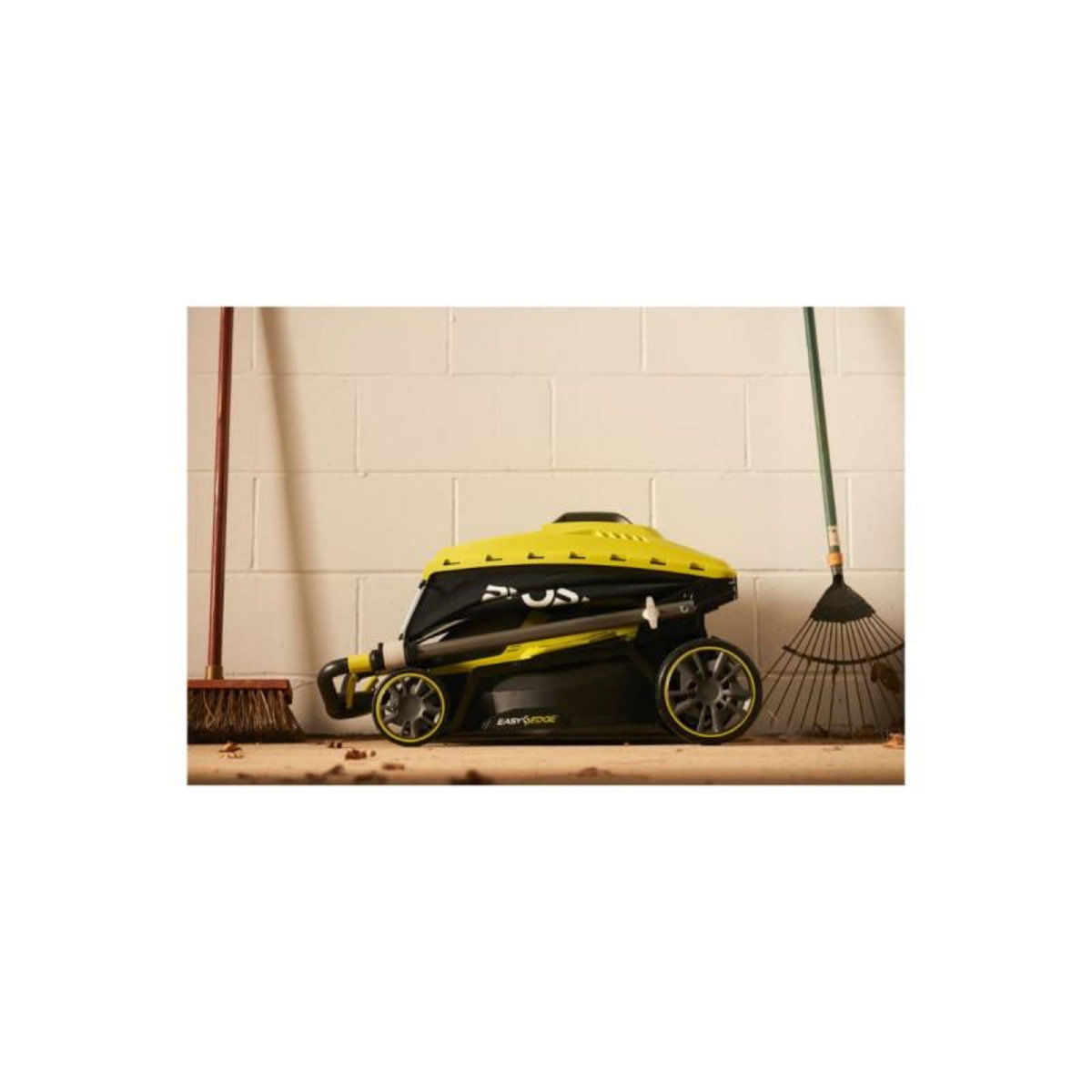 Ryobi Tondeuse RYOBI 18V LithiumPlus Brushless coupe 37cm - 1 batterie 5,0 Ah - 1 chargeur rapide - RY18L