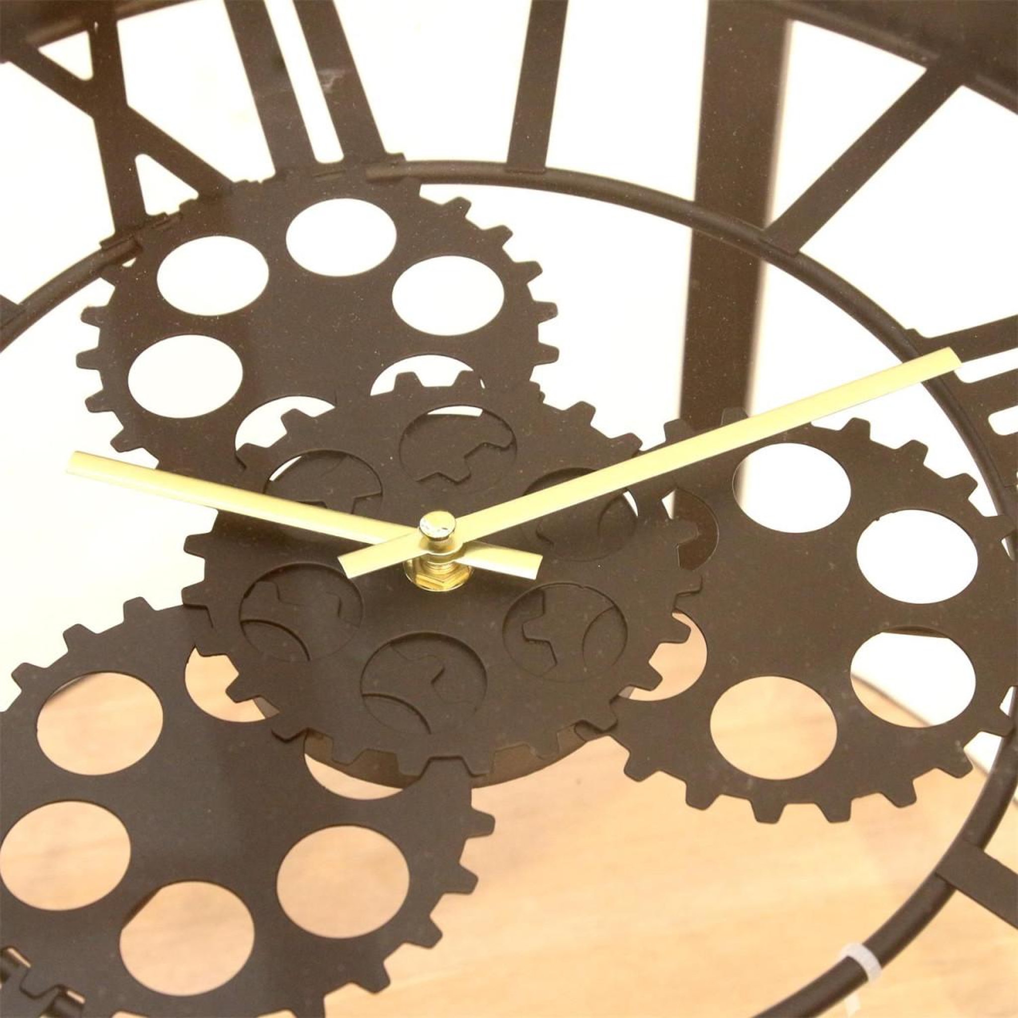 Voir la diapositive 6 : The Home Deco Factory Table d'Appoint Design  Plateau Horloge  40cm Noir