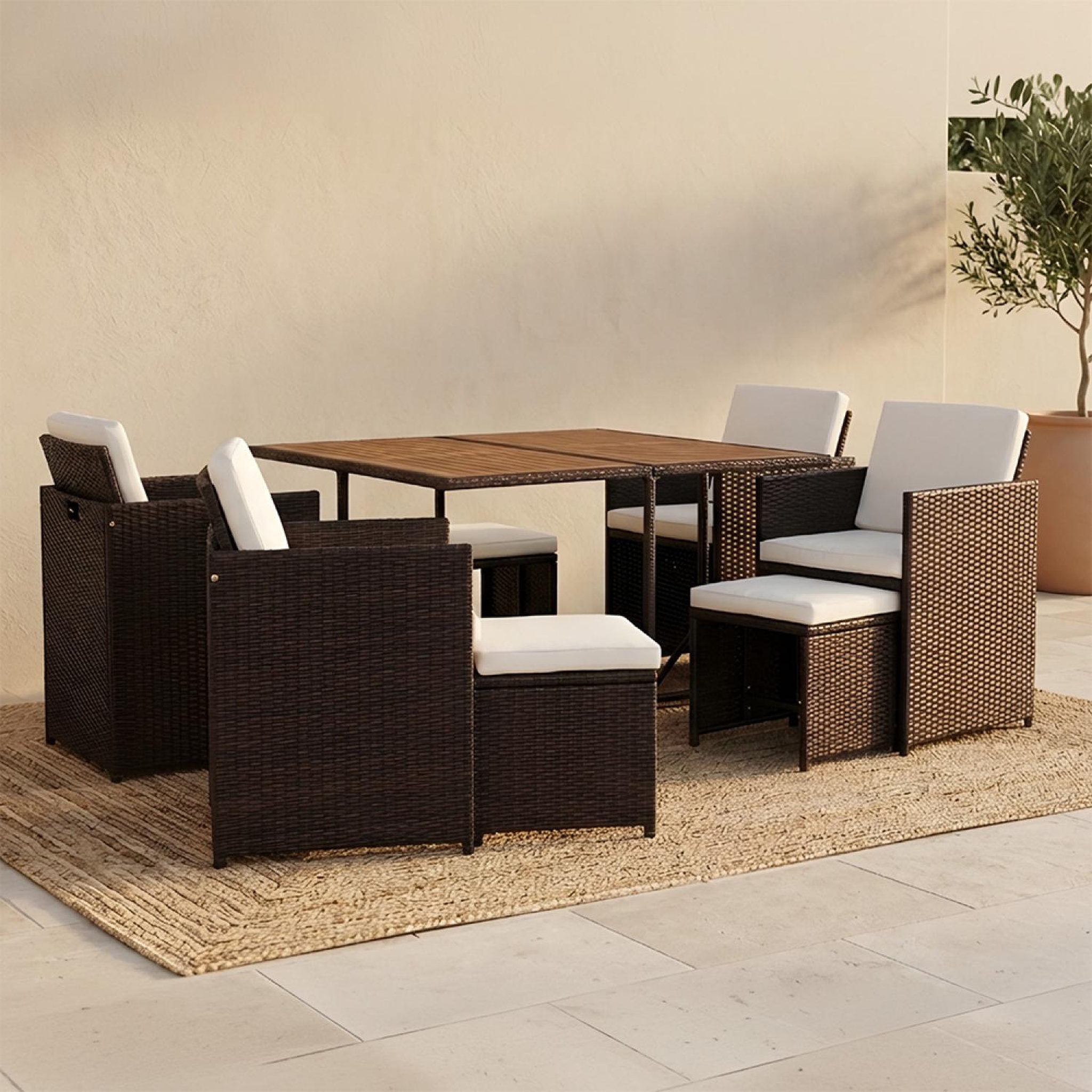 Voir la diapositive 6 : CONCEPT USINE Salon de jardin 8 pl en résine marron et coussins beige + housse TOLEDO