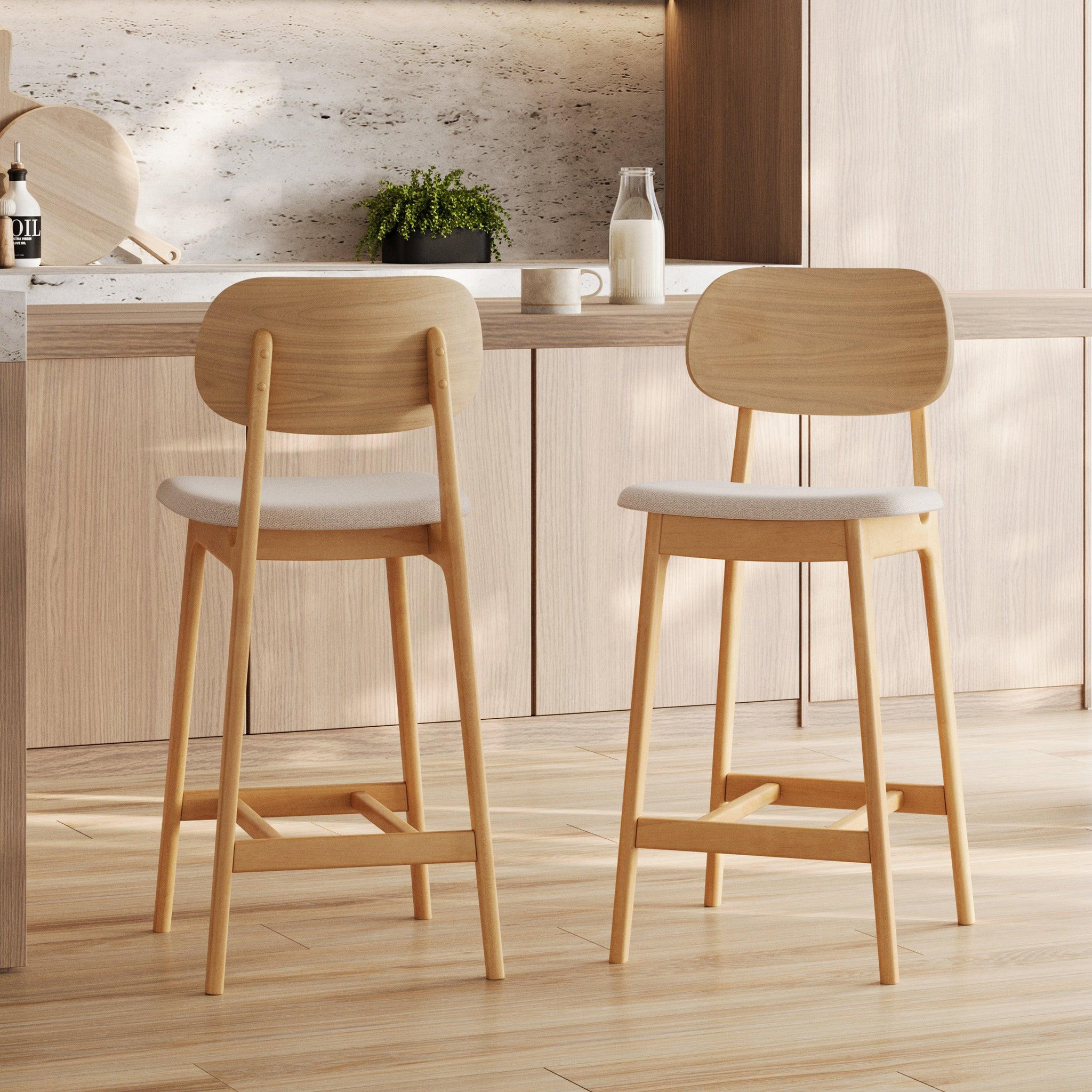 Voir la diapositive 2 : MAISON PAVANE Lot de 2 chaises pour îlot central 66 cm en bois clair et tissu beige-charlize