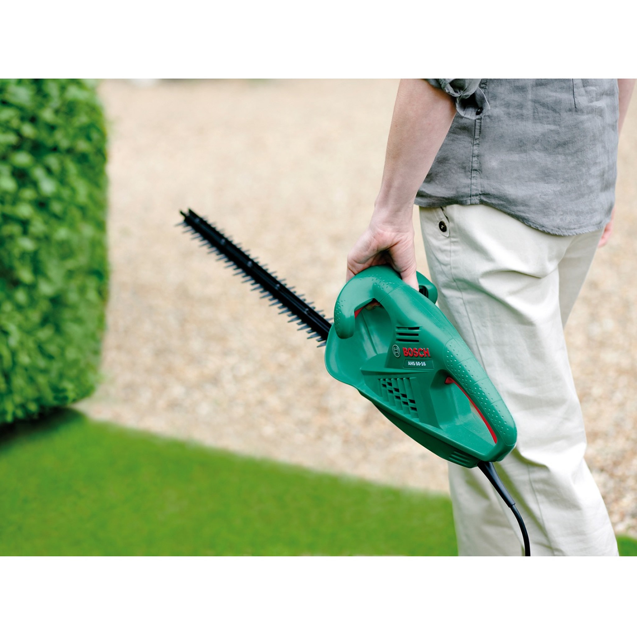 Voir la diapositive 2 : BOSCH BOSCH Taille haie électrique 55cm