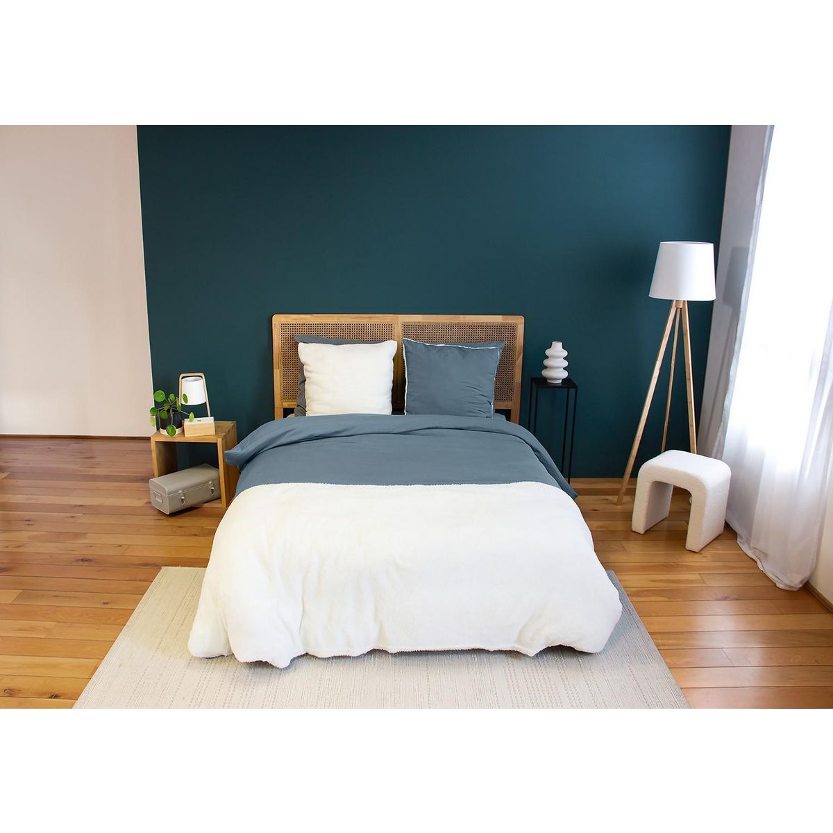 Home collection Parure housse de couette 3pcs 240x220 100% microfibre lavee, sherpa - bleu