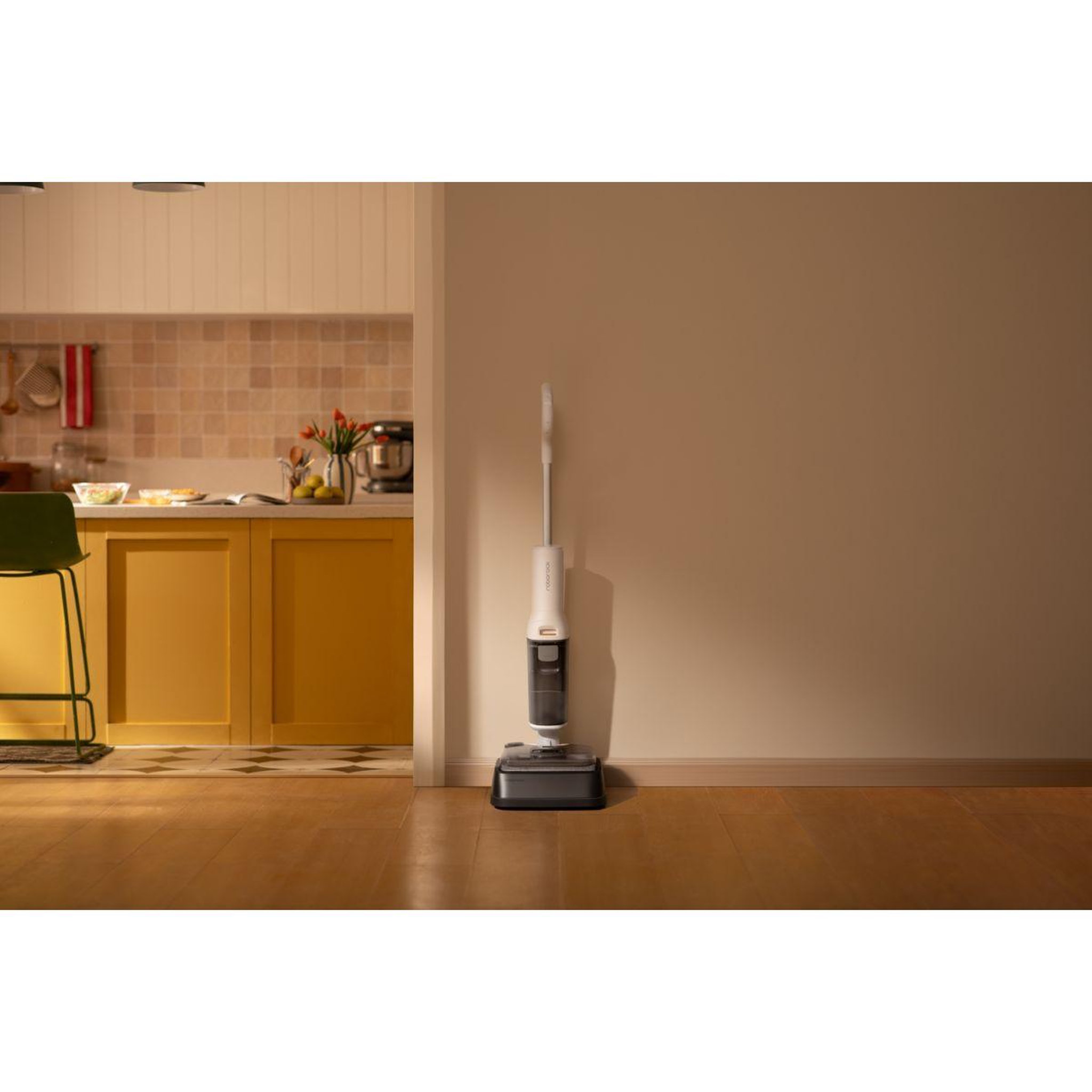 Voir la diapositive 2 : ROBOROCK Aspirateur laveur F25 RT White FR