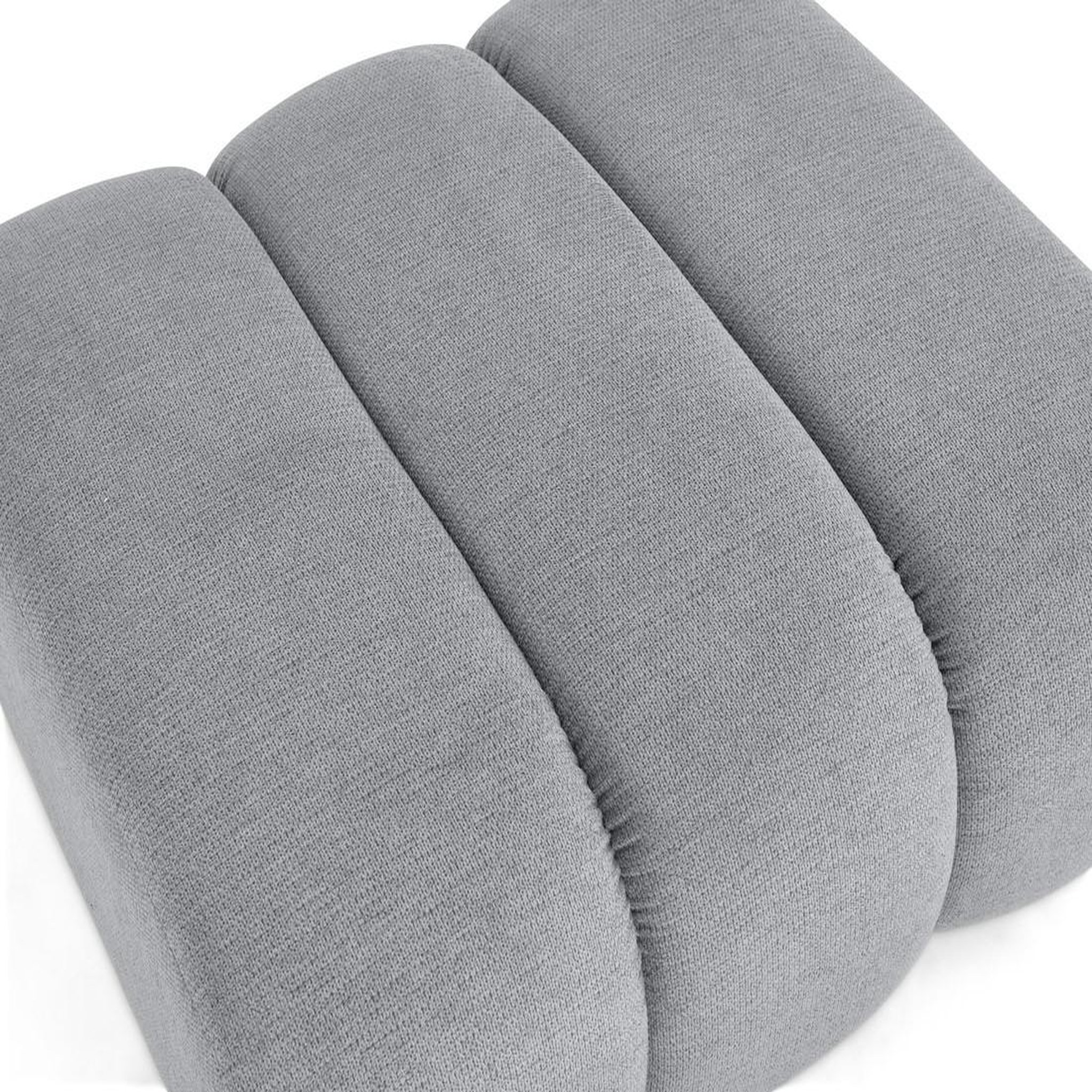 Voir la diapositive 5 : LISA DESIGN Debbie - pouf en tissu texturé