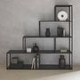 Voir la diapositive 3 : SWEEEK Etagère bibliothèque escalier en métal noir 4 niveaux INDUSTRIELLE  L 160 x P 30 x H 157cm