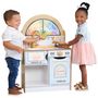 Voir la diapositive 2 : Kidkraft Let&rsquo;s Celebrate! Party Play Kitchen