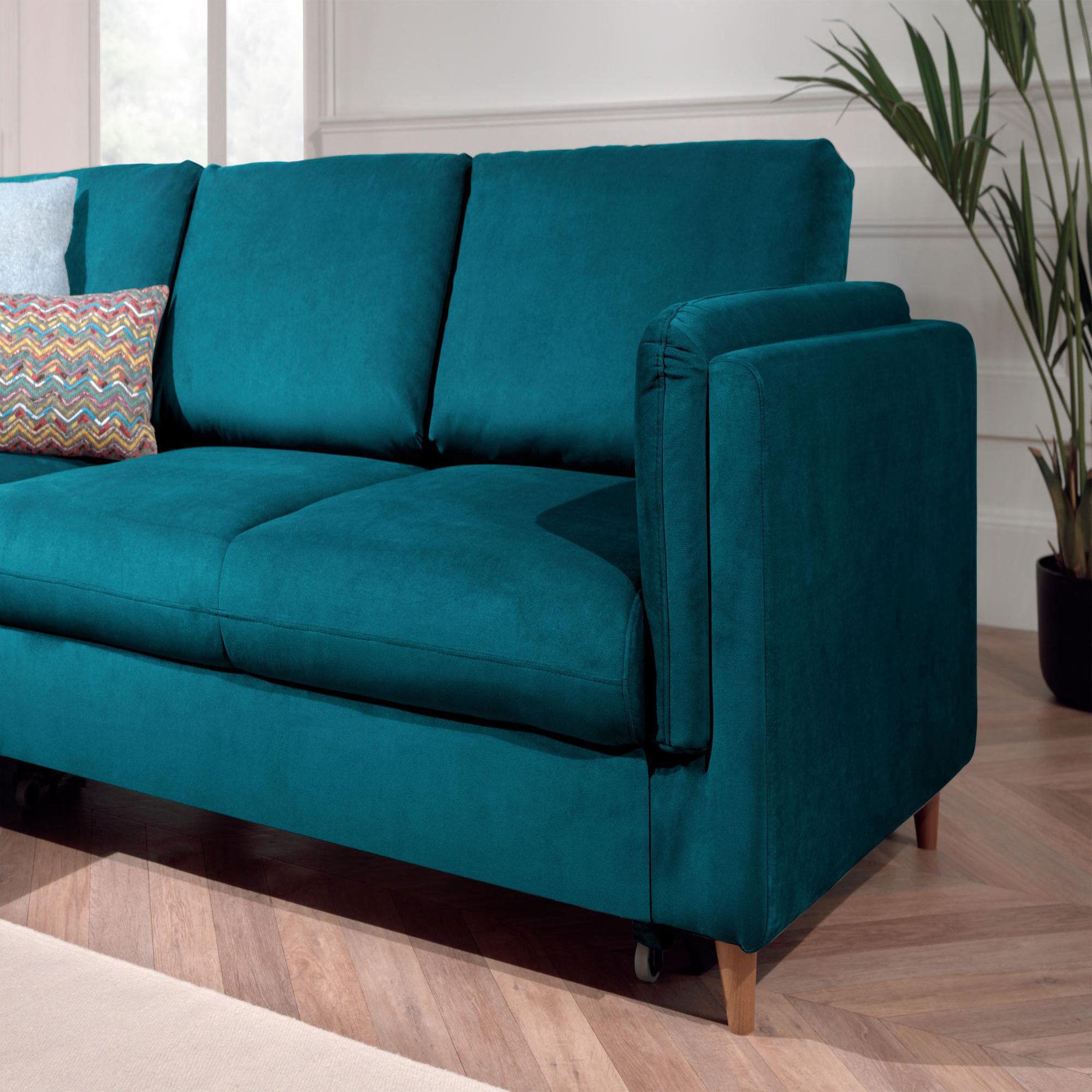 Voir la diapositive 4 : LISA DESIGN Brooke - canapé d'angle gauche - convertible - 5 places - en velours