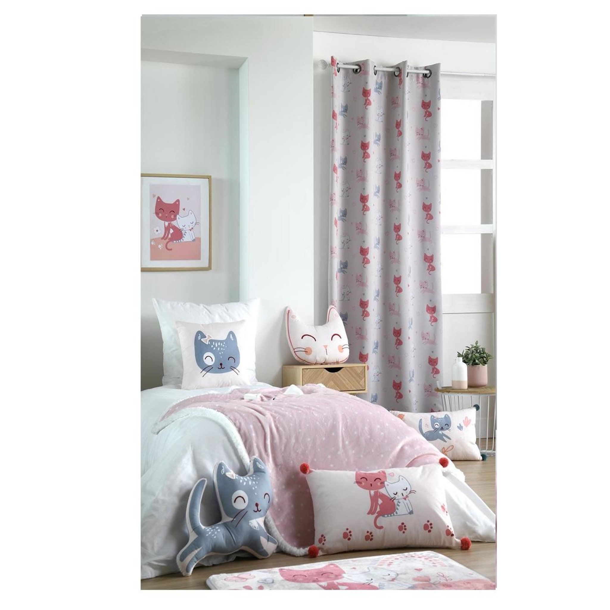 Voir la diapositive 3 : Eden Coussin zoeline le chat design et moderne