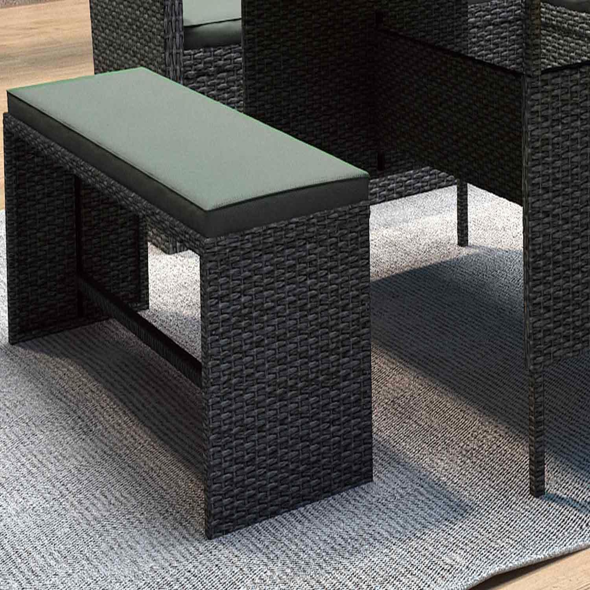 Voir la diapositive 3 : CONCEPT USINE Salon de jardin 8 places en résine anthracite et coussins verts moorea