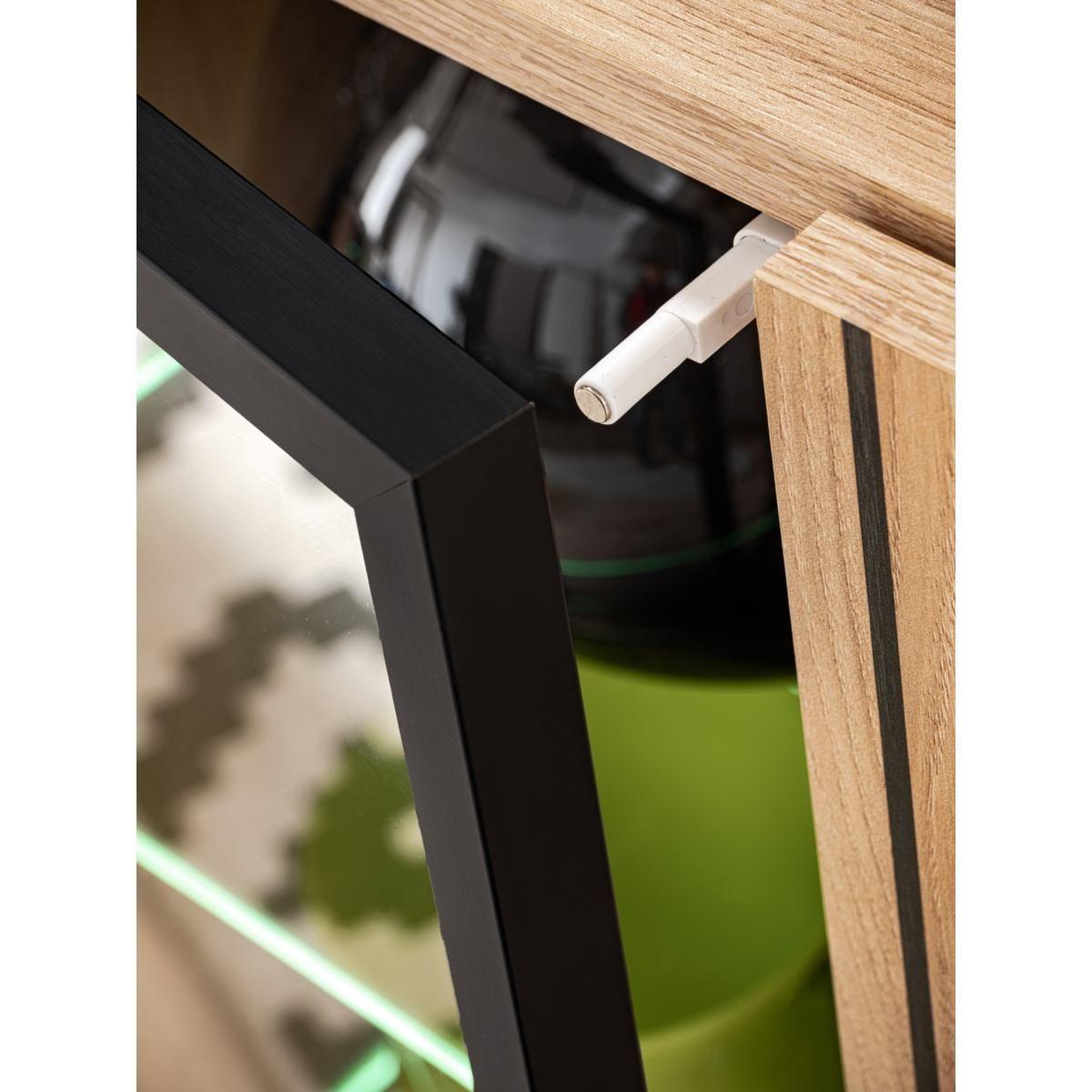 Voir la diapositive 4 : Paris Prix Meuble tv  design  liam  160cm naturel & noir
