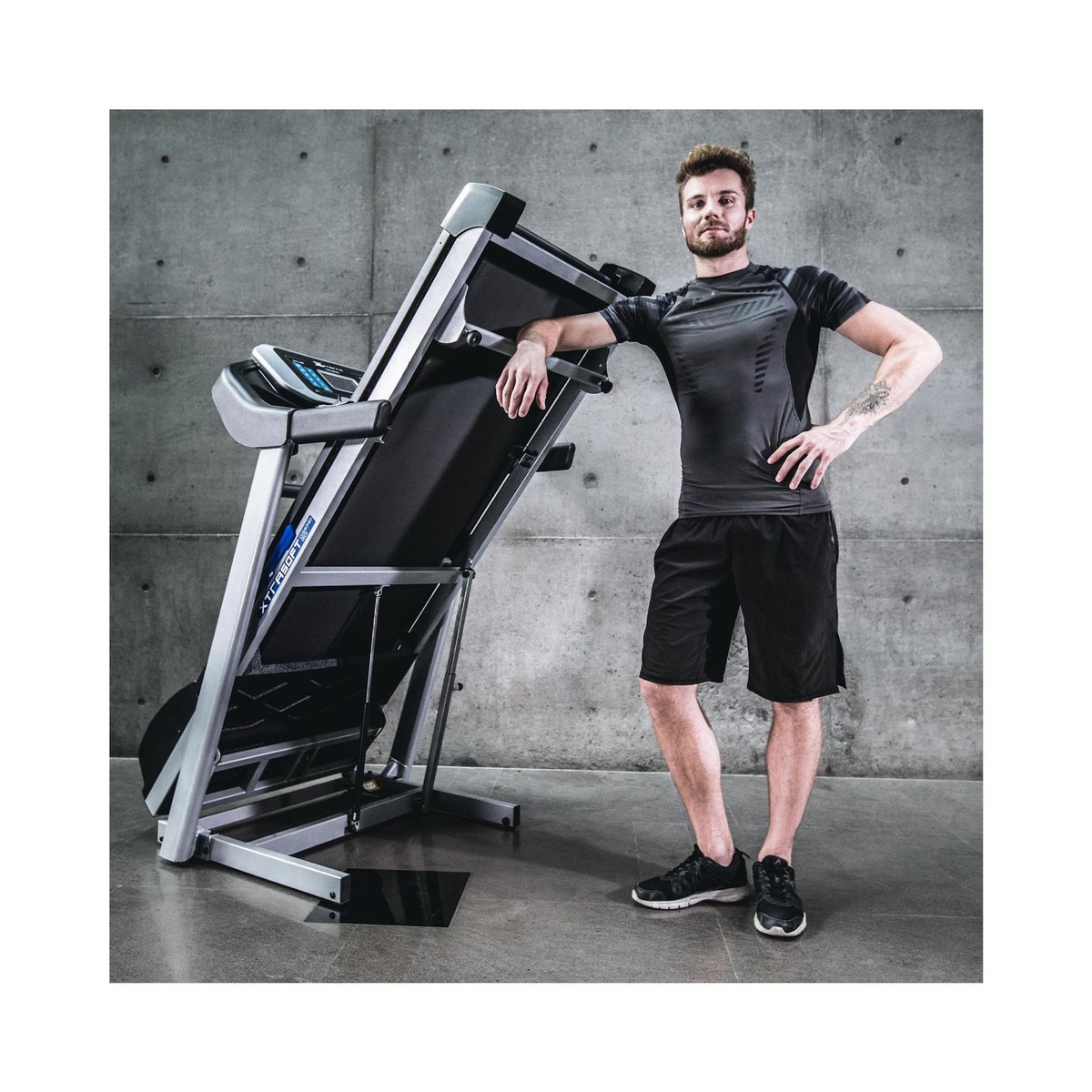 XTERRA Tapis de course Motorisé - Pliable - Xterra - Modèle TRX 3500 - 18 Km/h - Bluetooth/App - Maison/Appartement