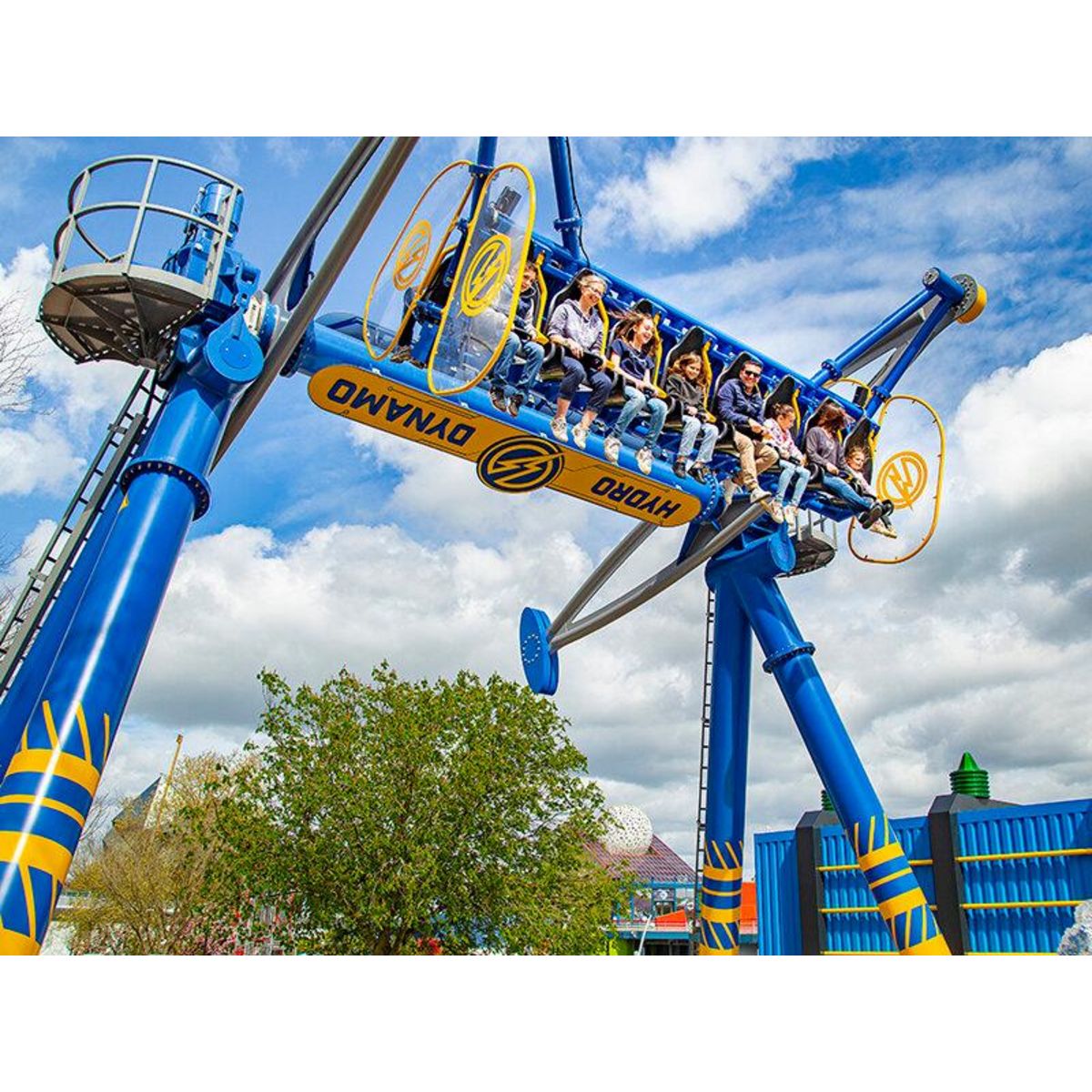 Smartbox Journée au Futuroscope en 2025 : 2 billets adulte - Coffret Cadeau Multi-thèmes