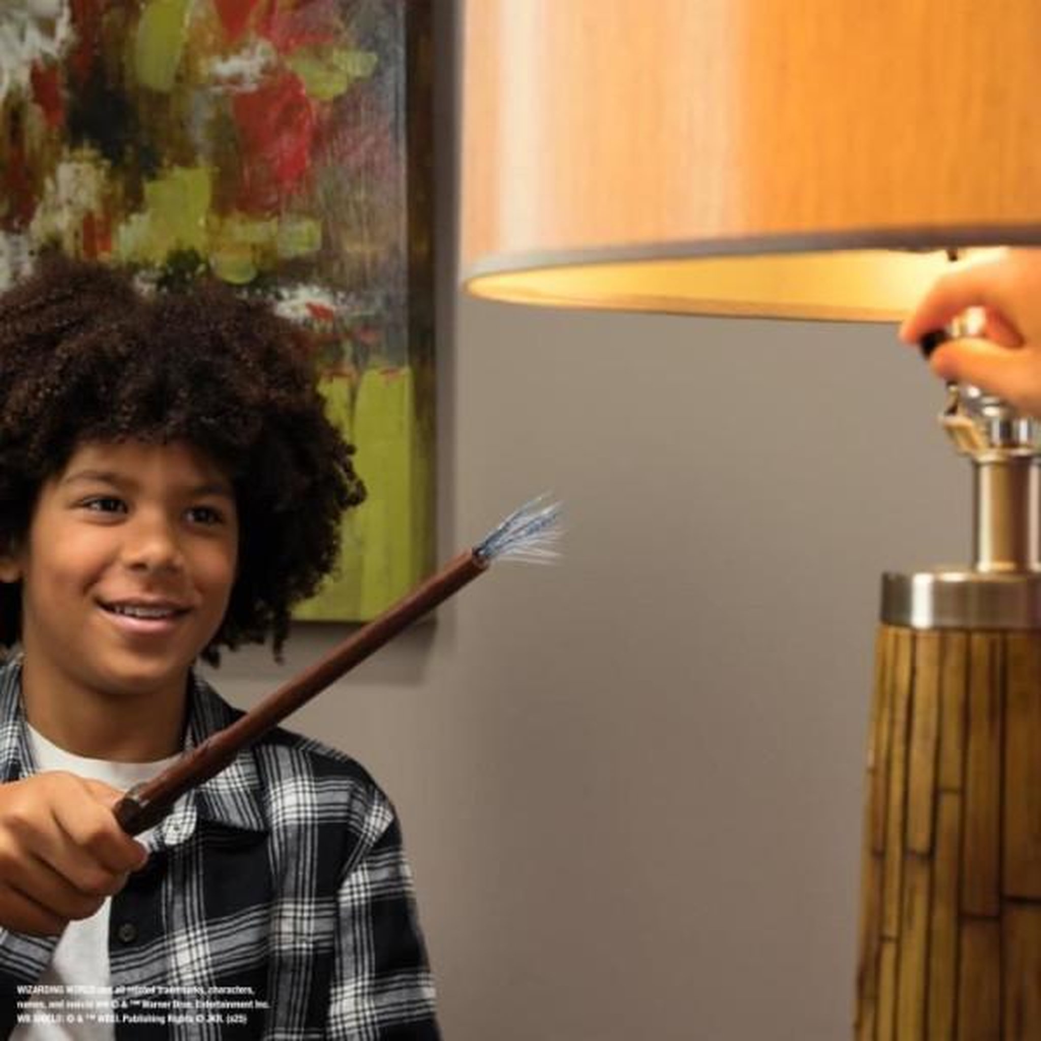 Voir la diapositive 4 : SPIN MASTER SPIN MASTER BAGUETTE MAGIQUE SORT SPECTACULAIRE Wizarding World