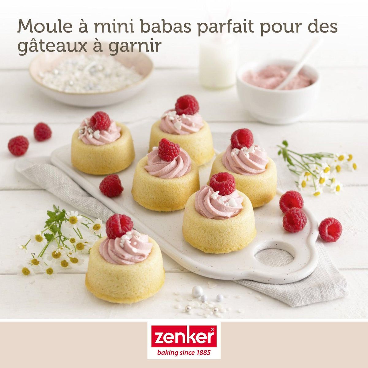 ZENKER Set pâtisserie avec moule à 12 babas au rhum 38,5 x 26,5 cm en acier, 2 bols à mixer, verre mesureur et spatule Zenker
