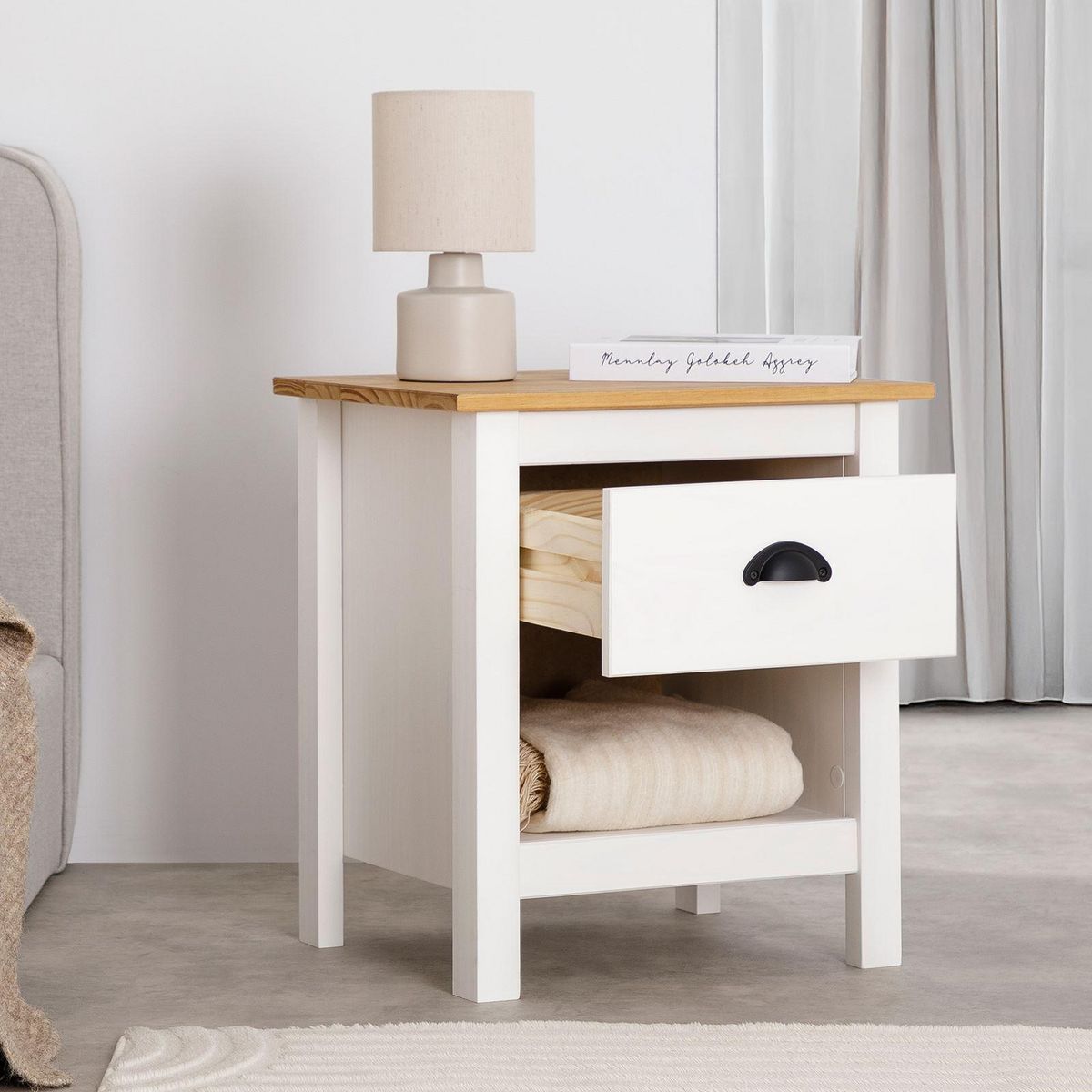 IDIMEX Table de chevet TILLY H 50 cm en bois massif