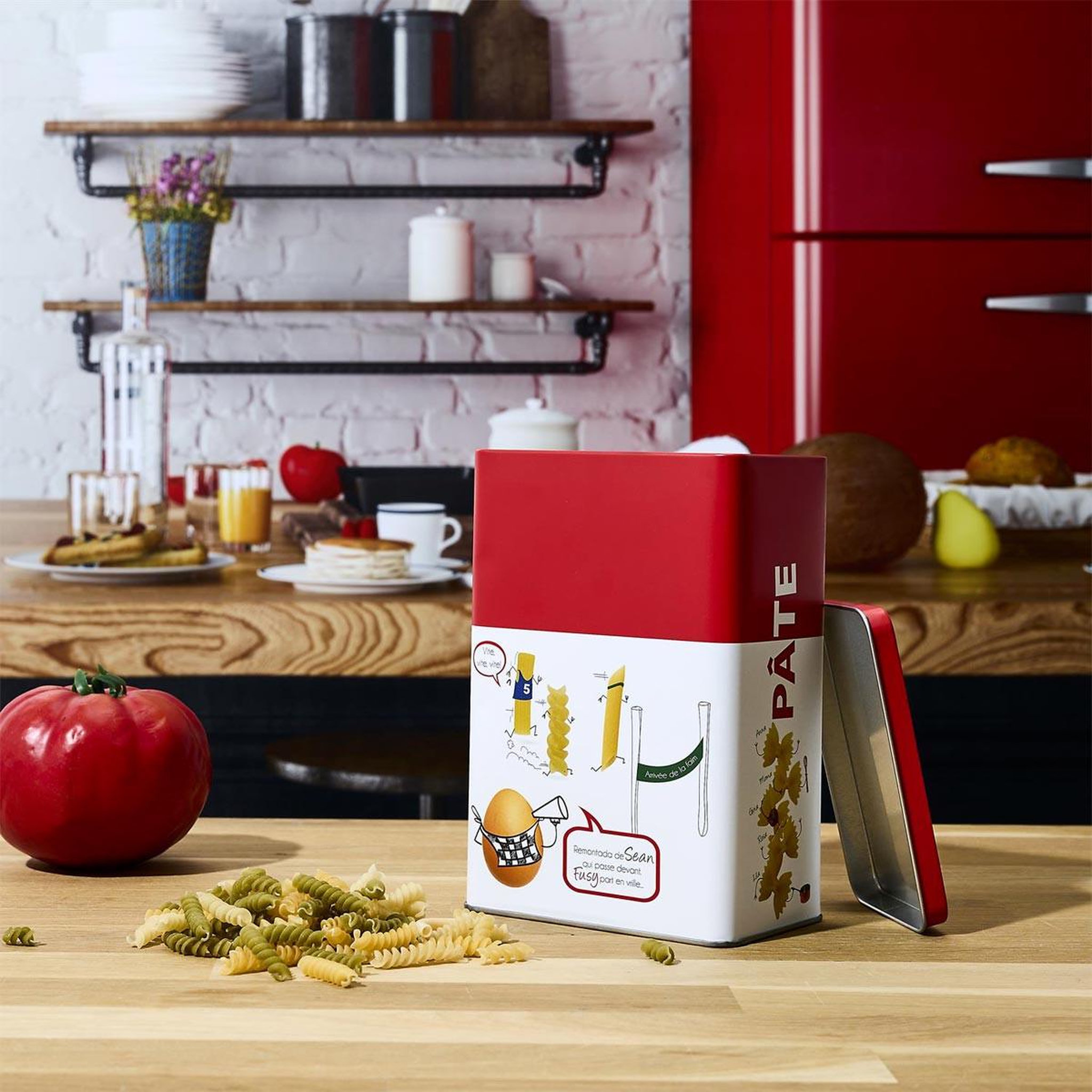 Voir la diapositive 4 : COOK CONCEPT Boîte à pâtes en métal  ludique  18cm rouge