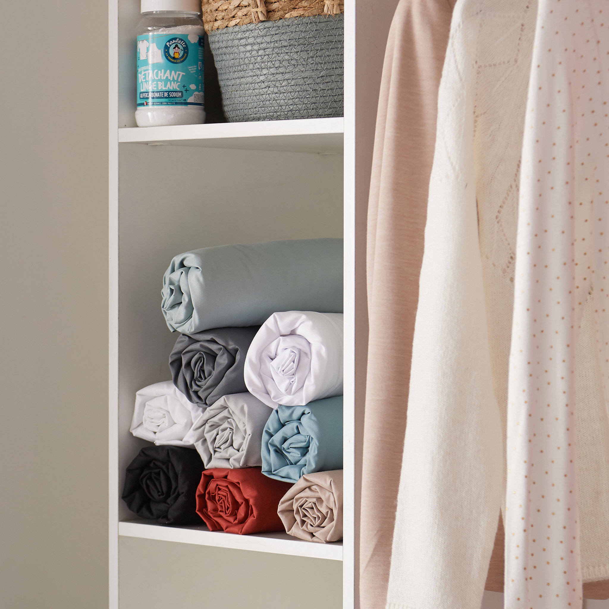 Voir la diapositive 2 : Drap housse uni en microfibre 