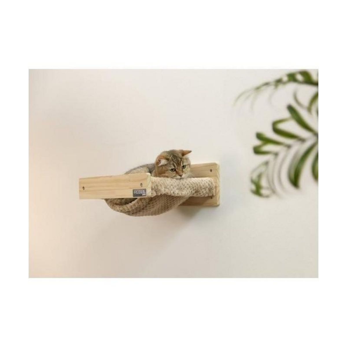 KERBL Hamac mural pour chats - KERBL - TIMBER - 38 x 33,5 x 16 cm - Bois massif - Tissu peluche