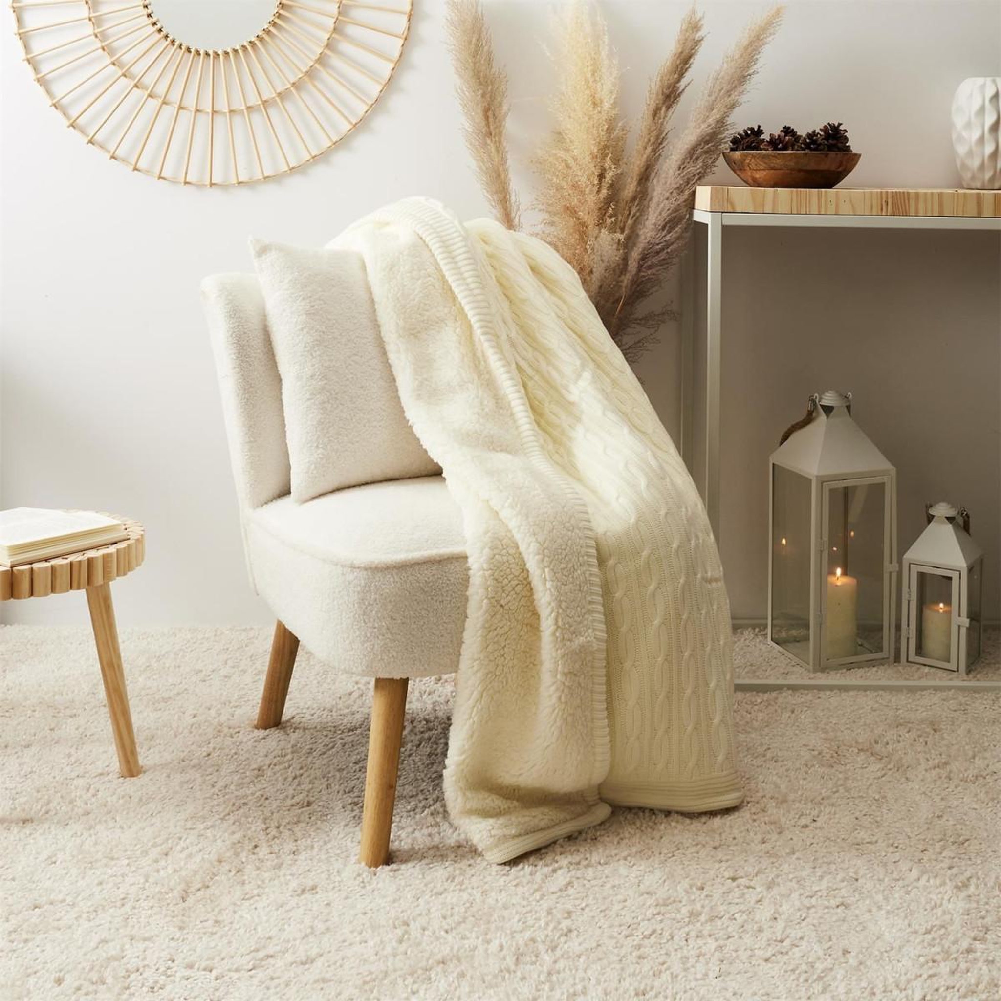 Voir la diapositive 5 : The Home Deco Factory Plaid sherpa  torsadé  120x150cm crème