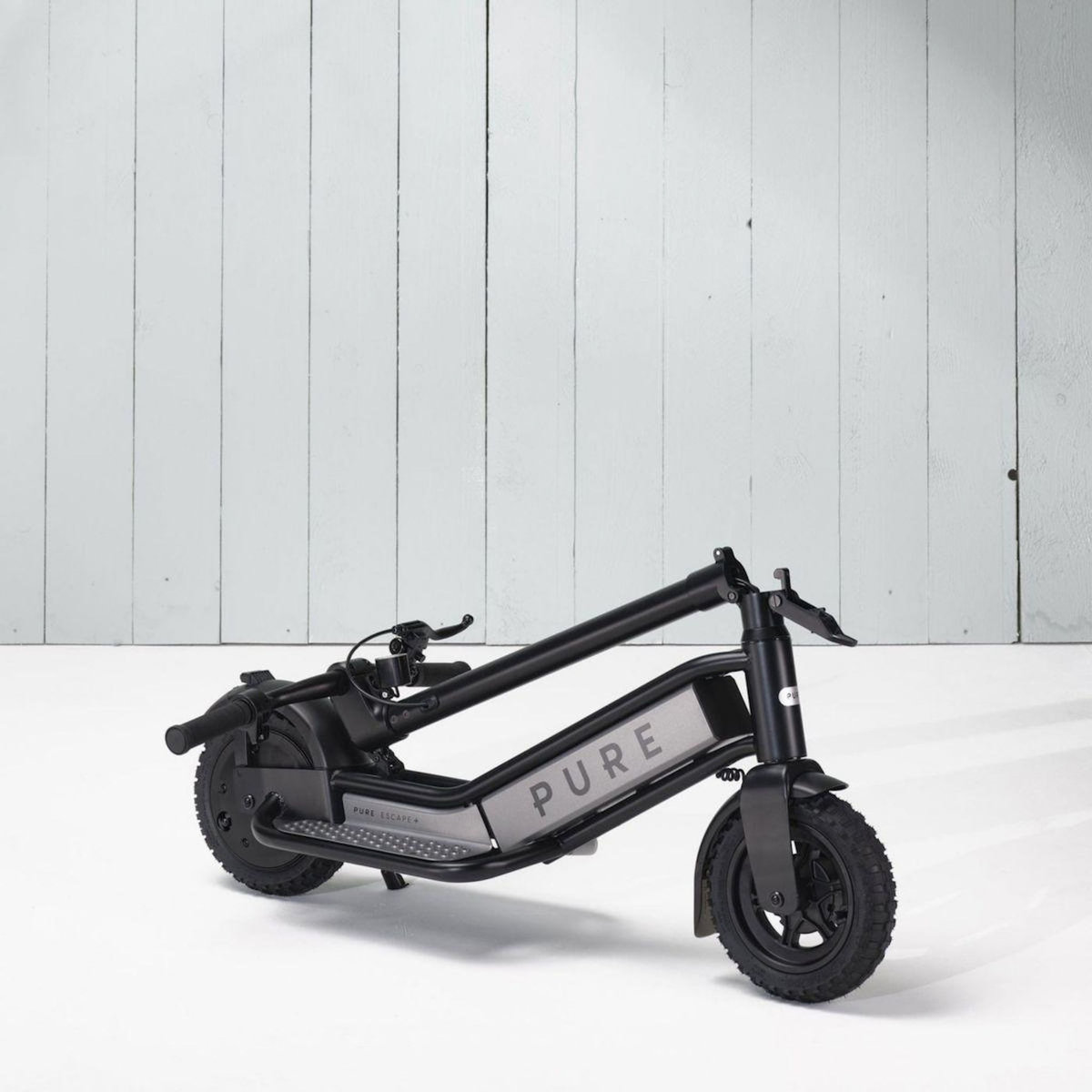 PURE ELECTRIC Trottinette électrique Escape Pro Black