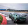 Voir la diapositive 2 : Smartbox Stage pilotage : 2 tours sur le circuit de Fay-de-Bretagne en Aston Martin Vantage F1 - Coffret Cadeau Sport & Aventure