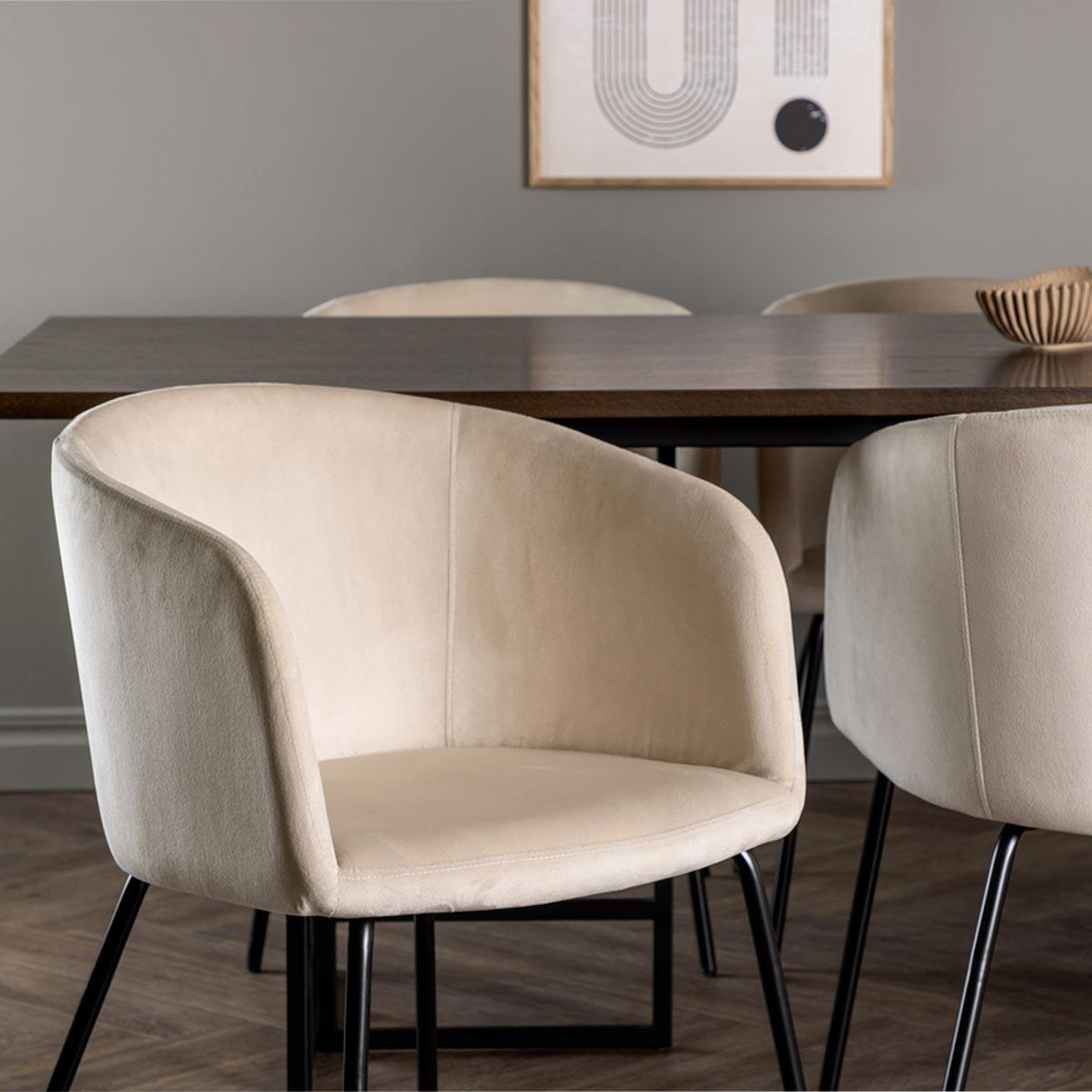 Voir la diapositive 5 : Paris Prix Ensemble table à manger & 6 chaises  ystad & berit  220cm moka & beige