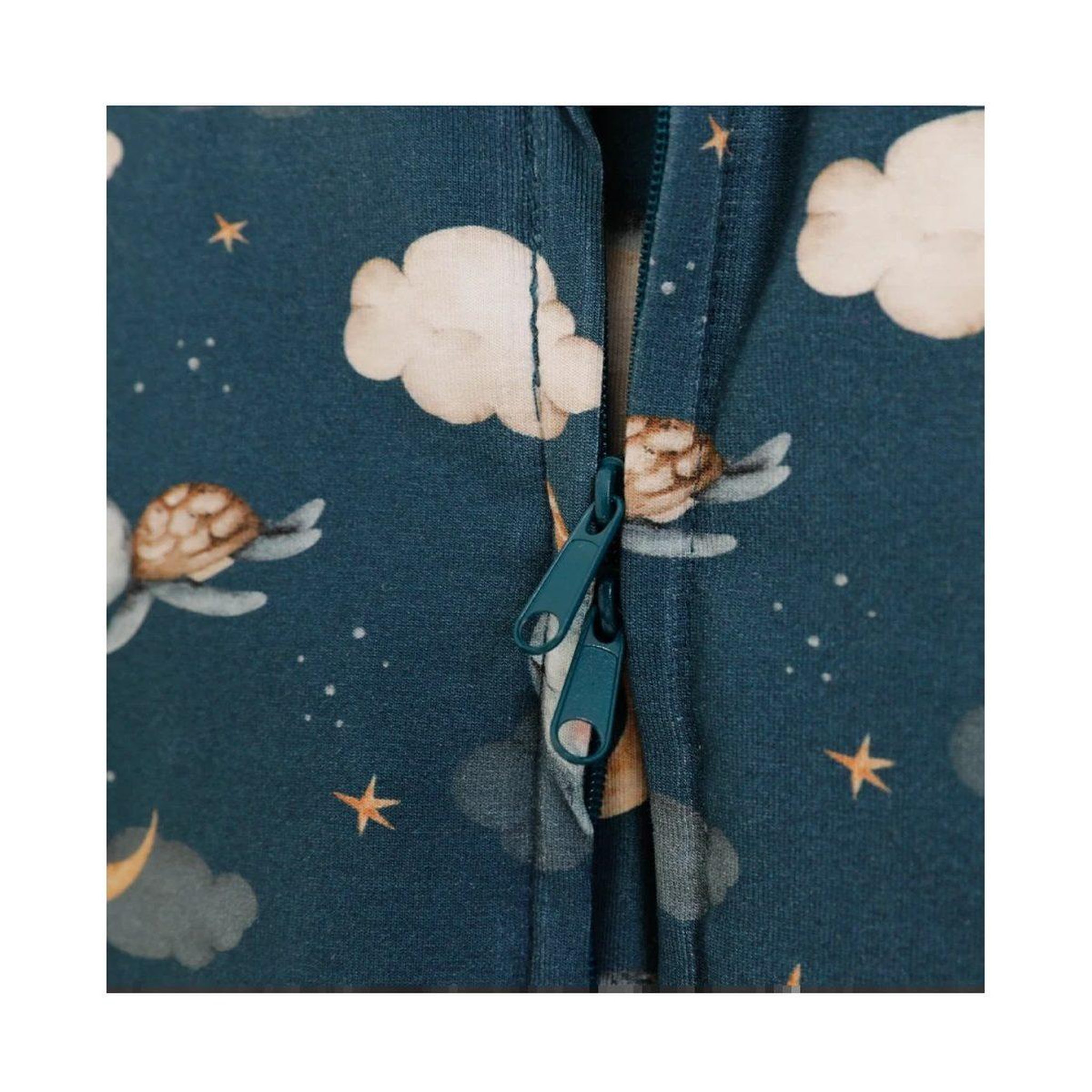 Voir la diapositive 2 : WALDIN Gigoteuse à jambes en coton - taille S (1-2 ans) - motif baleine, bleu foncé