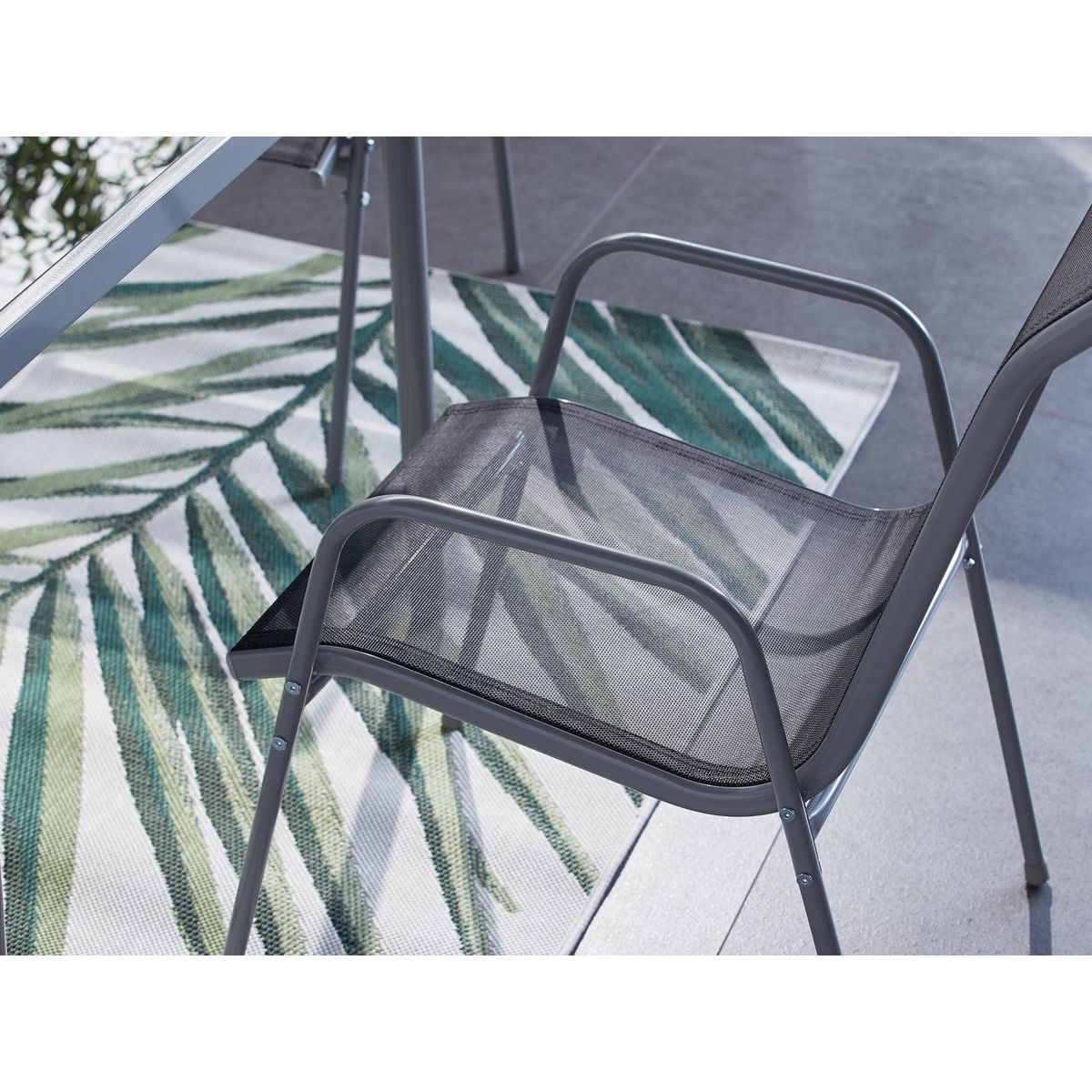 CONCEPT USINE Ensemble de jardin 4 personnes LUSIANA