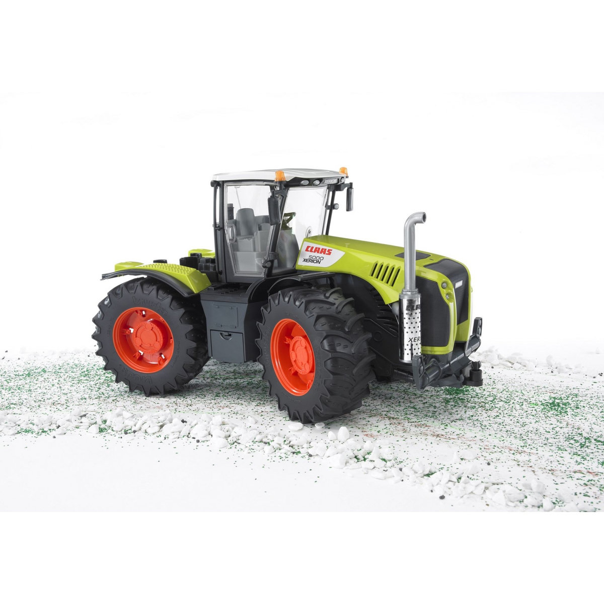 BRUDER Tracteur Claas Xerion 5000