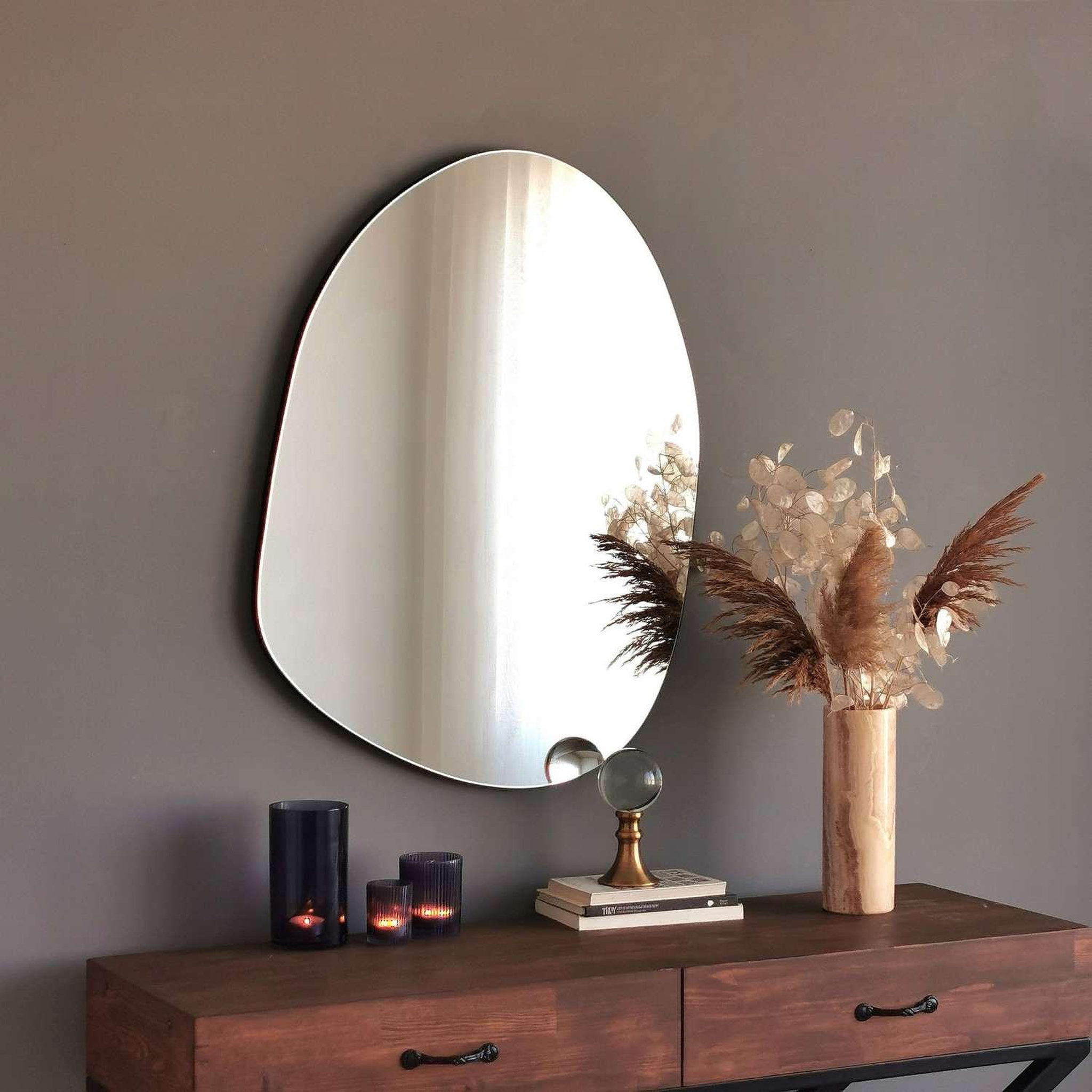 Voir la diapositive 5 : TOILINUX Miroir célian forme organique - 75x55 cm