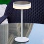 Voir la diapositive 3 : Lumisky Lampe de table solaire VIVIA Blanc Aluminium H27cm