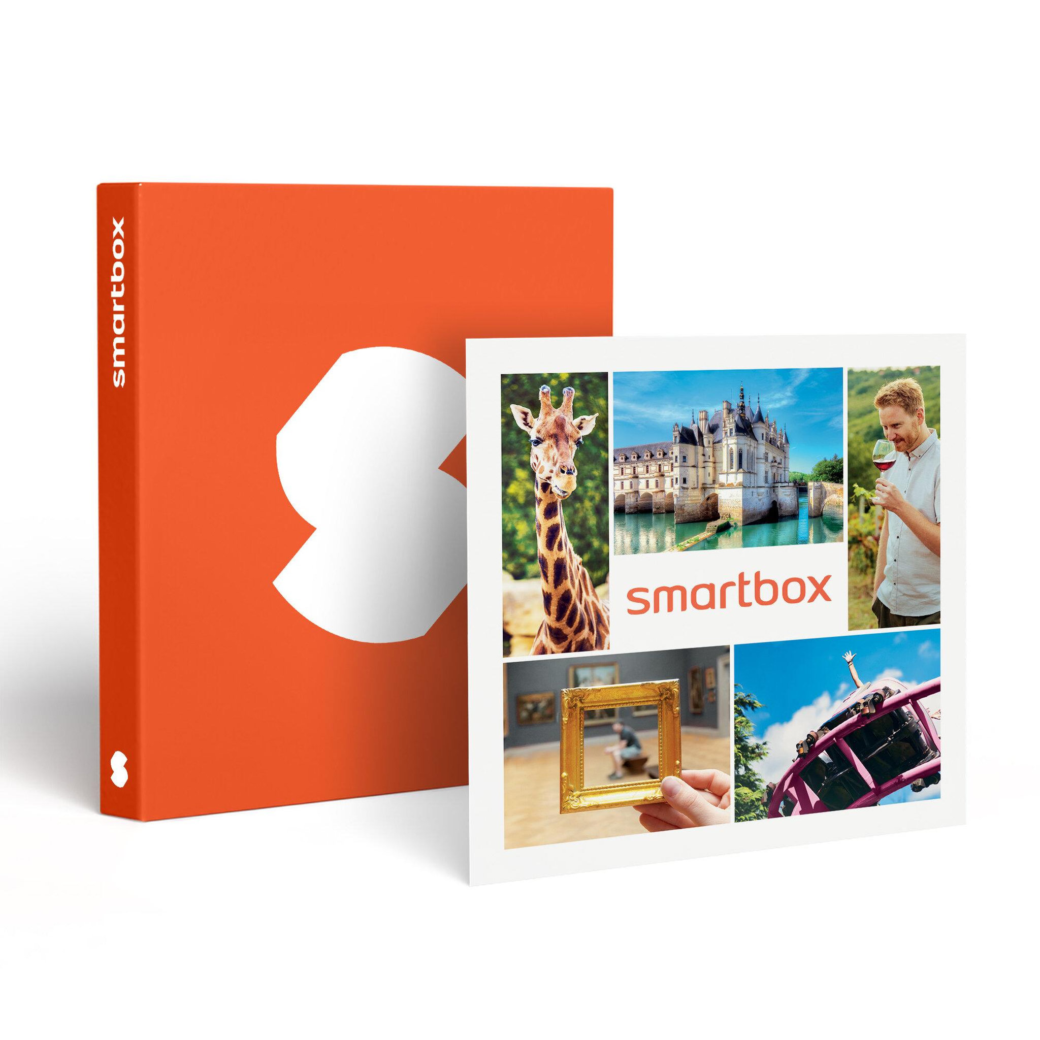 Smartbox Découverte de paris lors d'un dîner croisière prestige sur la seine pour 2 adultes - coffret cadeau gastronomie