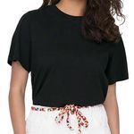 JACQUELINE DE YONG T shirt  Femme JDY Pisa. Coloris disponibles : Noir