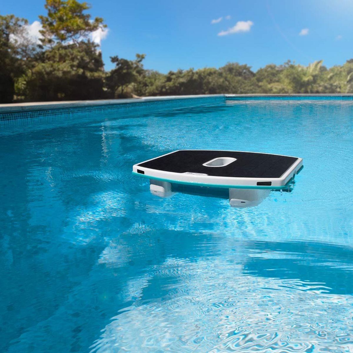 Dolphin Robot nettoyeur de surface autonome solaire - skimmi