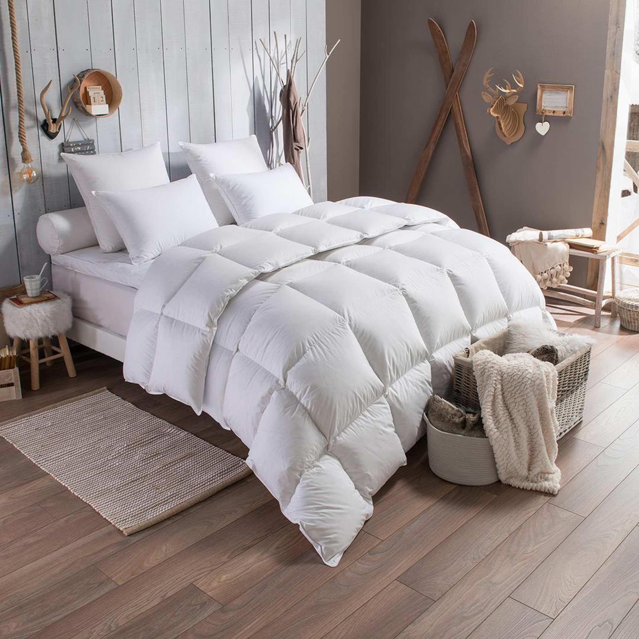 DODO Couette duvet Tradition CHAUDE - 90% Duvet d'Oie. Coloris disponibles : Blanc