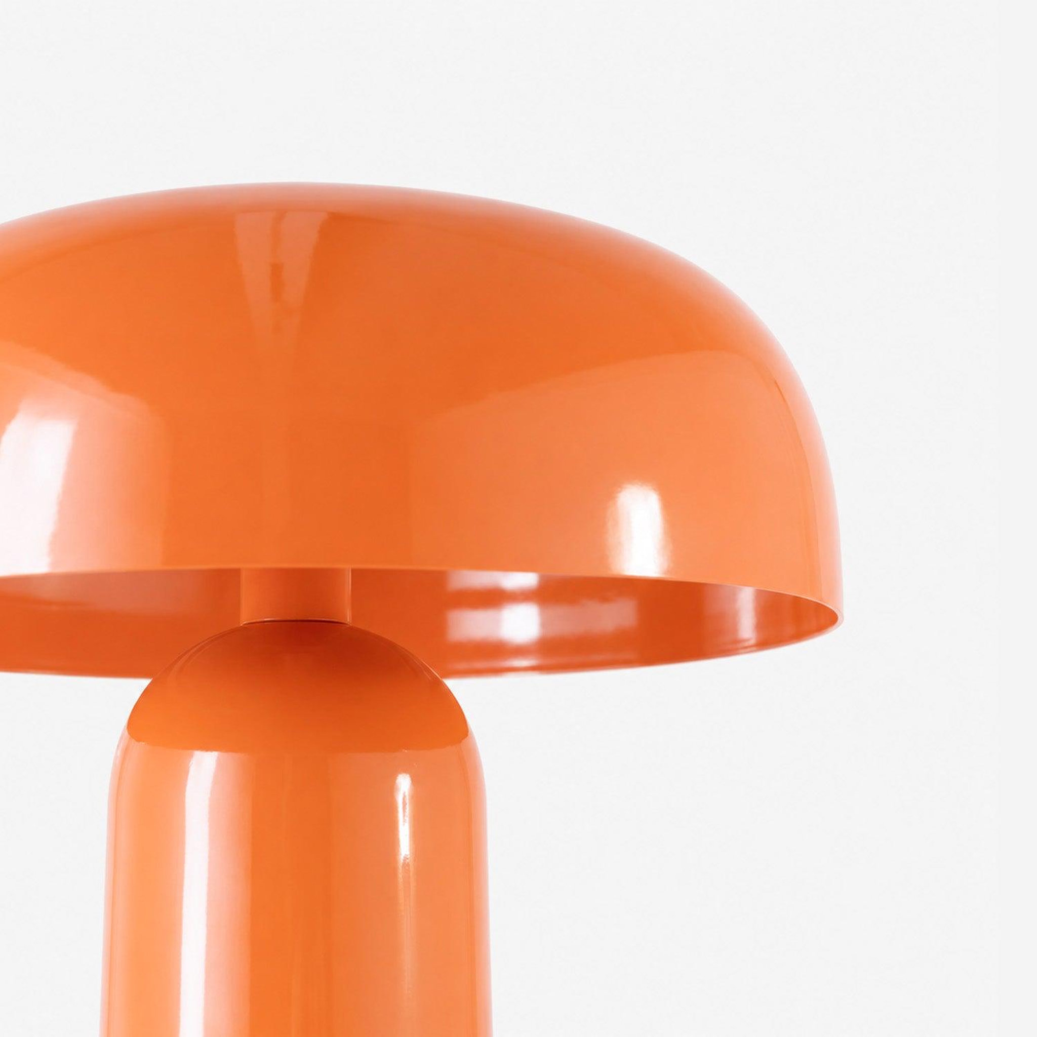 Voir la diapositive 3 : MAISON PAVANE Lampadaire en métal orange-livia
