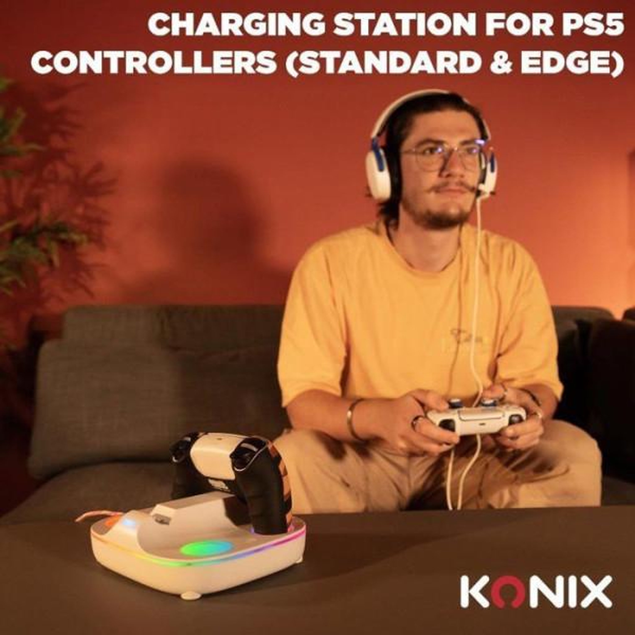Voir la diapositive 3 : KONIX Station de rechargement pour 2 manettes dualsense - ps5 - konix - charge rapide - connecteurs magnétiques - blanc