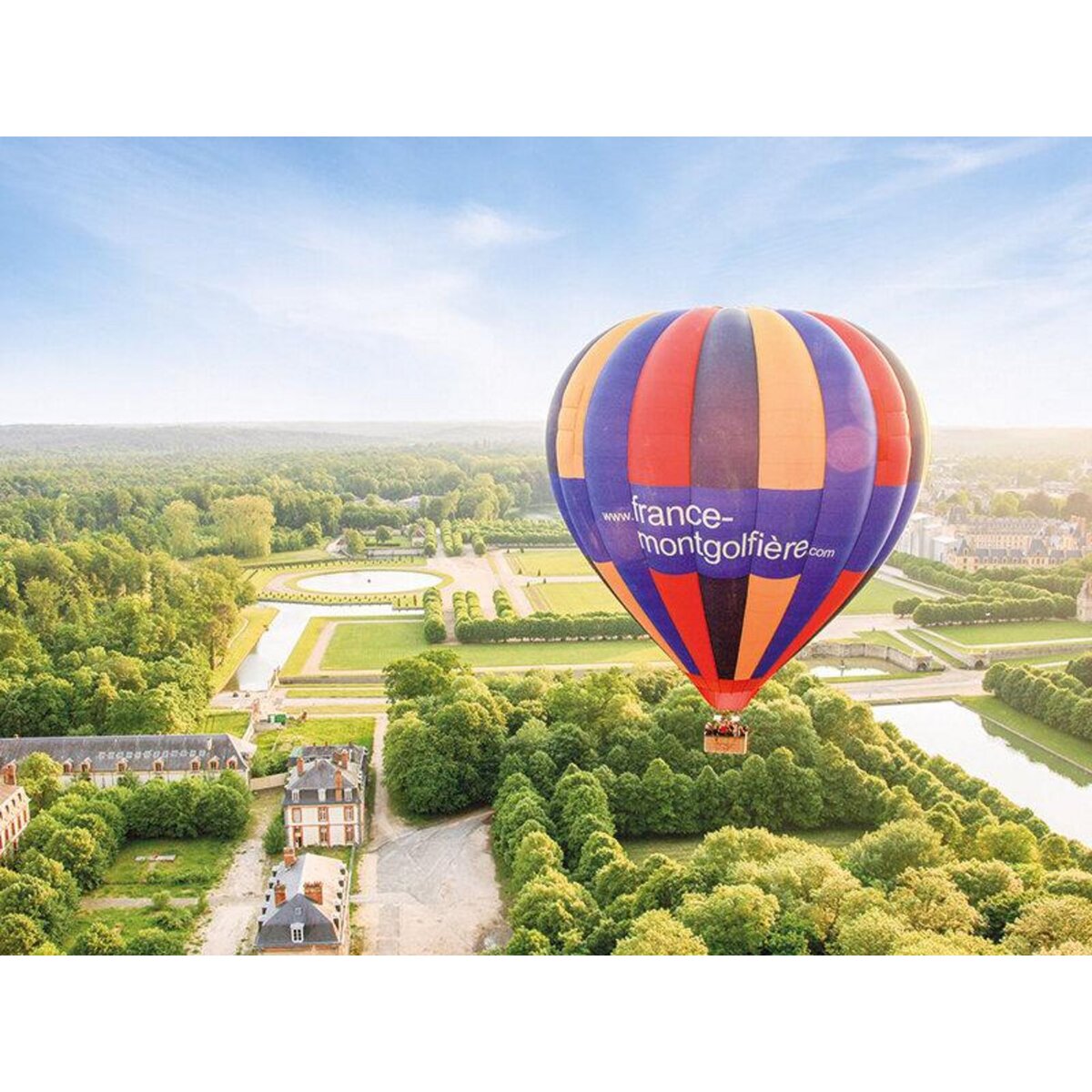 Smartbox Vol en montgolfière au-dessus du château de Fontainebleau en semaine - Coffret Cadeau Sport & Aventure