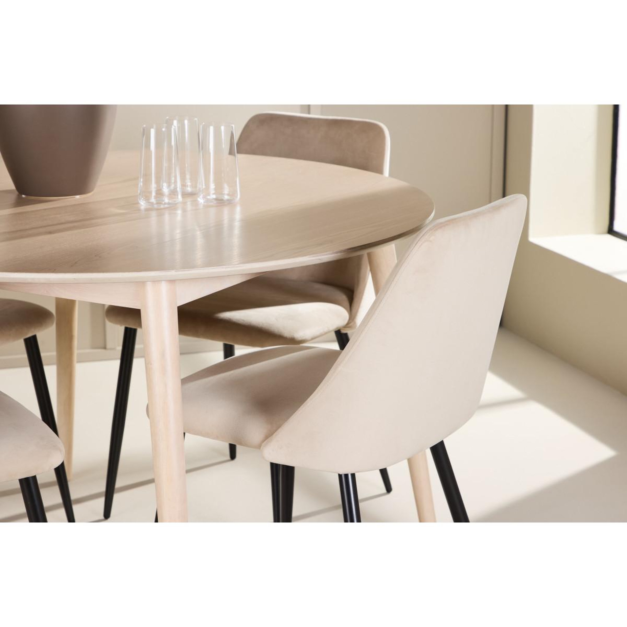 Voir la diapositive 6 : Paris Prix Ensemble table à manger & 4 chaises  flora & night  120cm naturel & beige