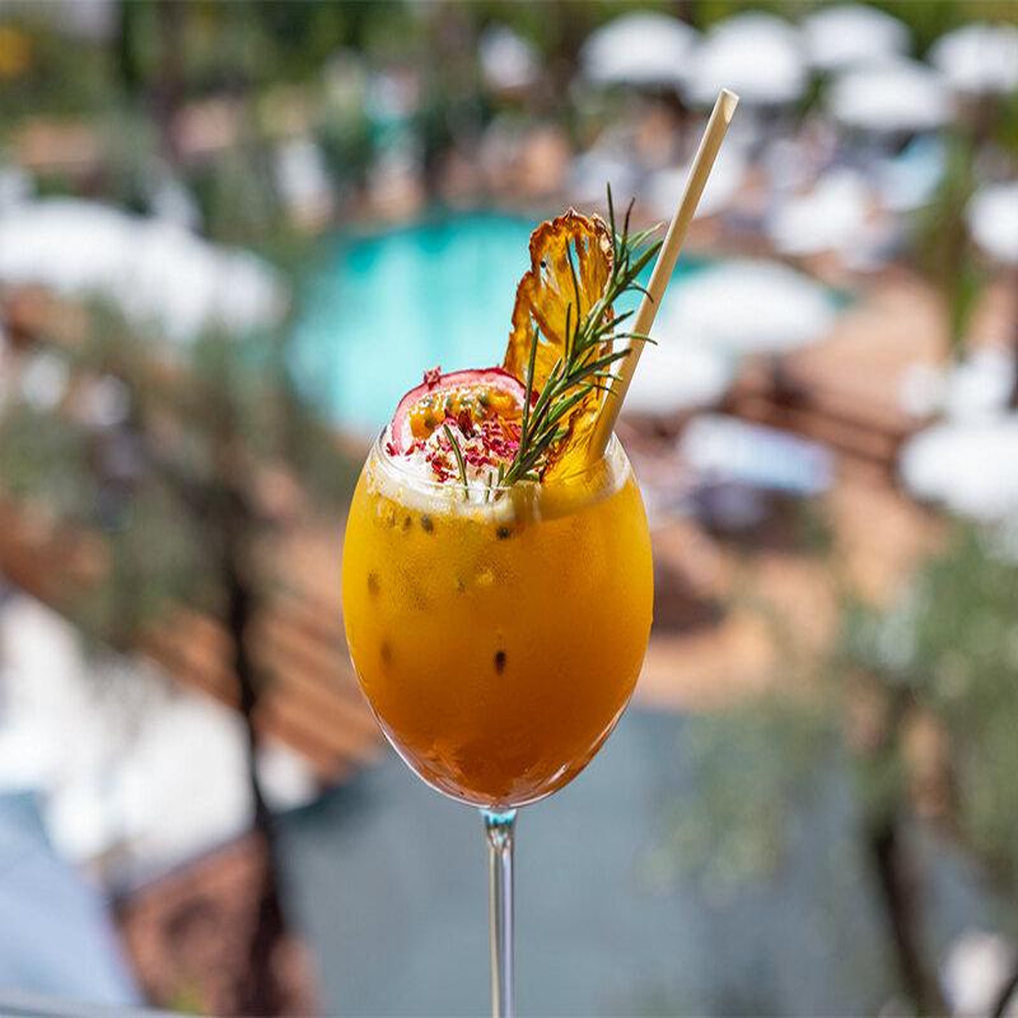 Voir la diapositive 6 : Smartbox 2 jours en hôtel 5* à aix-en-provence avec dîner 3 plats, cocktail et accès libre à l'espace bien-être - coffret cadeau séjour