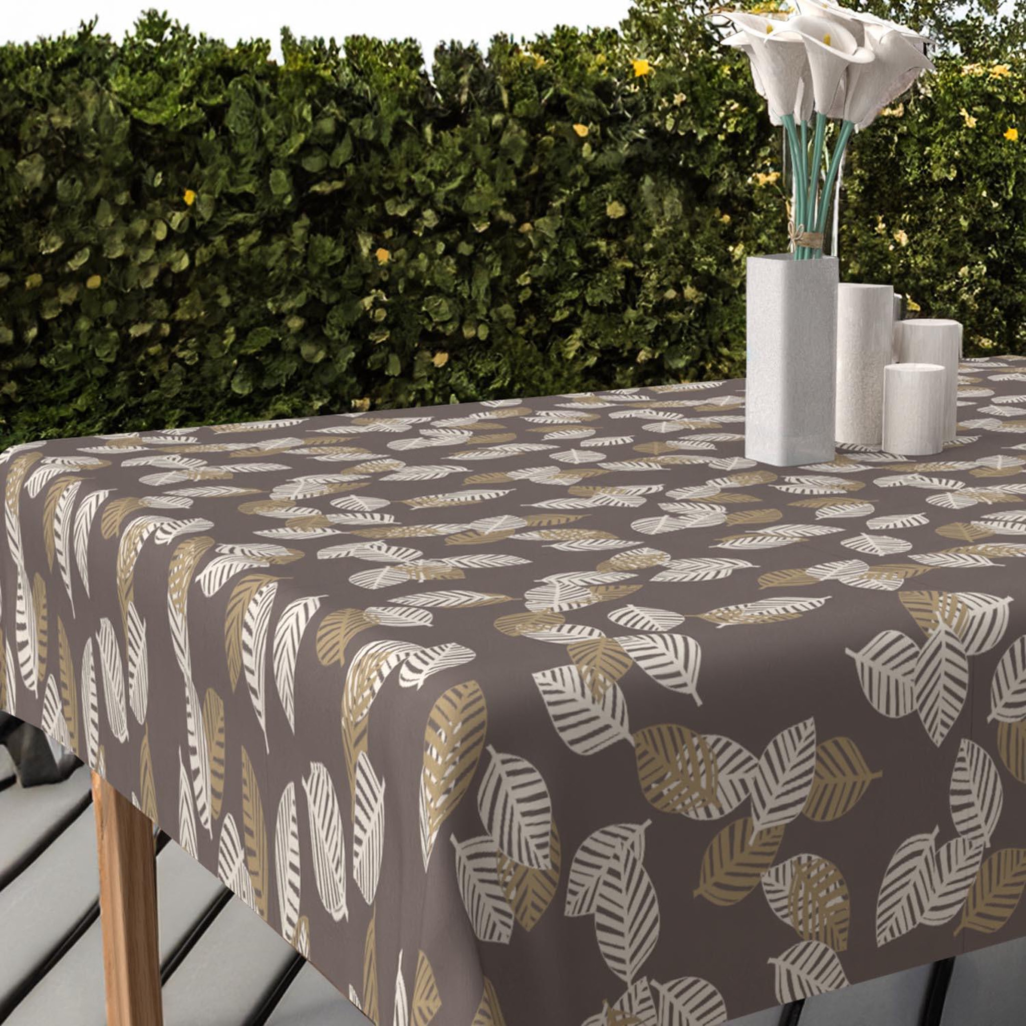 Voir la diapositive 3 : SOLEIL D'OCRE Nappe imprimée anti-tâches CERES, par Soleil d'Ocre