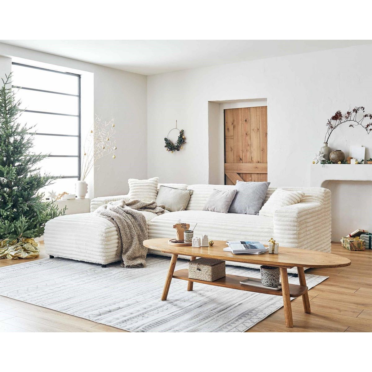 LISA DESIGN Laponie - canapé d'angle gauche - 4 places - en fausse fourrure côtelée