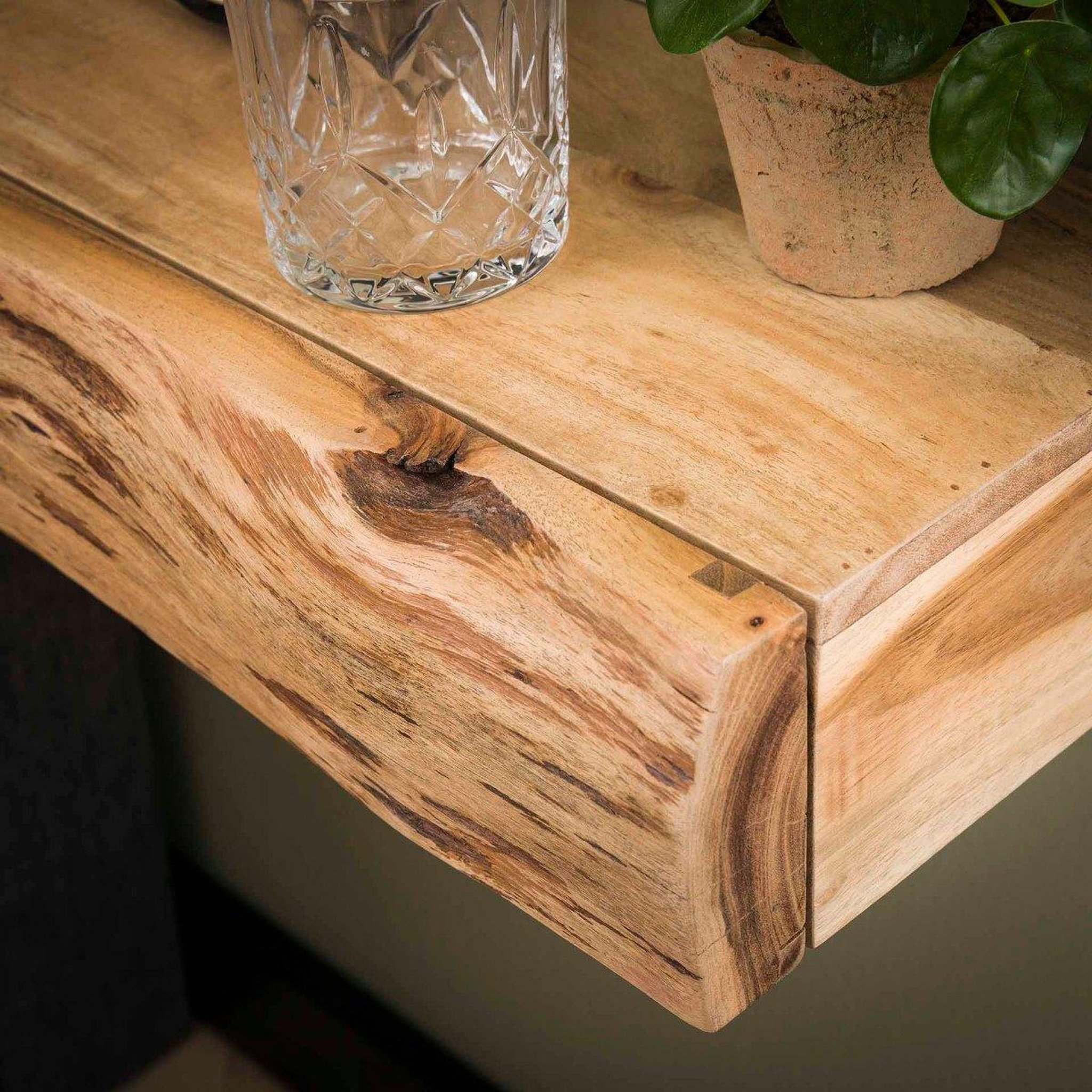 Voir la diapositive 5 : JLC KREATION Table de chevet en bois massif albero l 1 tiroir  (lot de 2)
