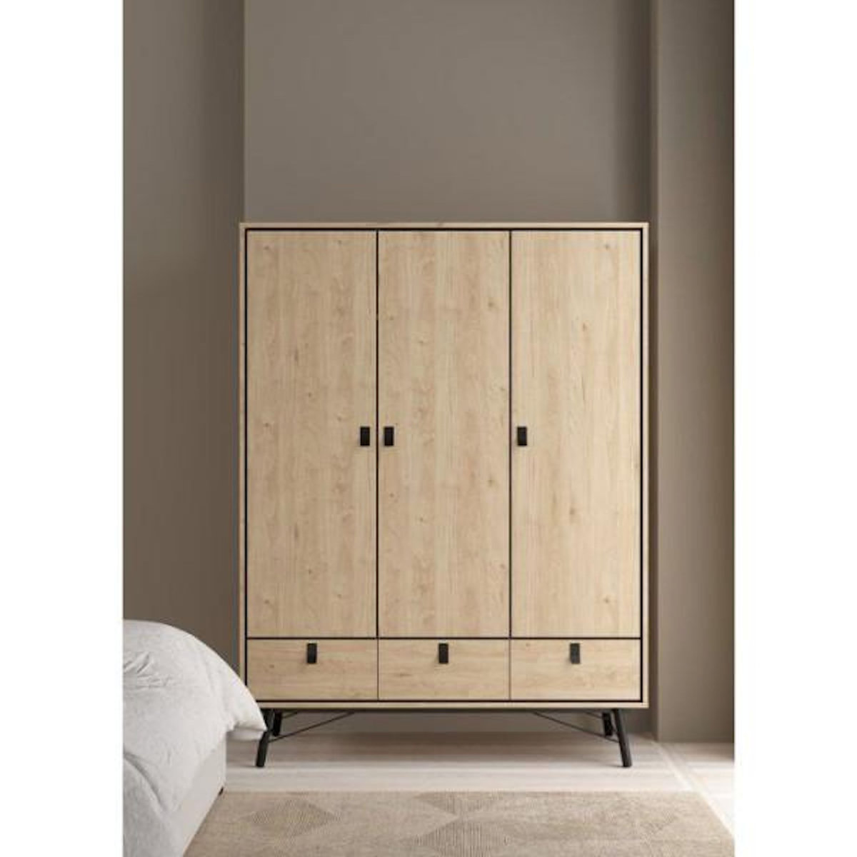 MARKET24 Armoire de chambre - RY - Chene Jackson Hickory - 3 portes - 3 tiroirs - 150,2 x 60,1 x 200,4 cm