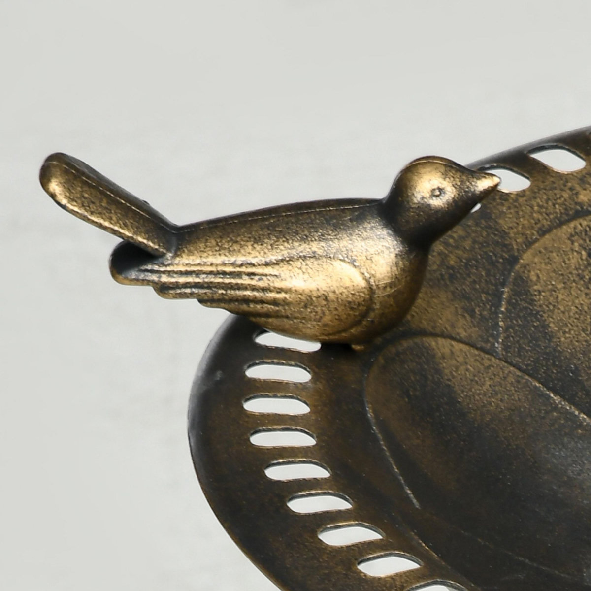 OUTSUNNY Bain d'oiseaux abreuvoir pour oiseaux jardinière 3 en 1 dim. Ø 50 x 72H cm PP bronze antique