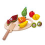 Voir la diapositive 2 : CLASSIC WORLD Classic World Wooden Sliced Fruit with Cutting Board, 17 pcs.