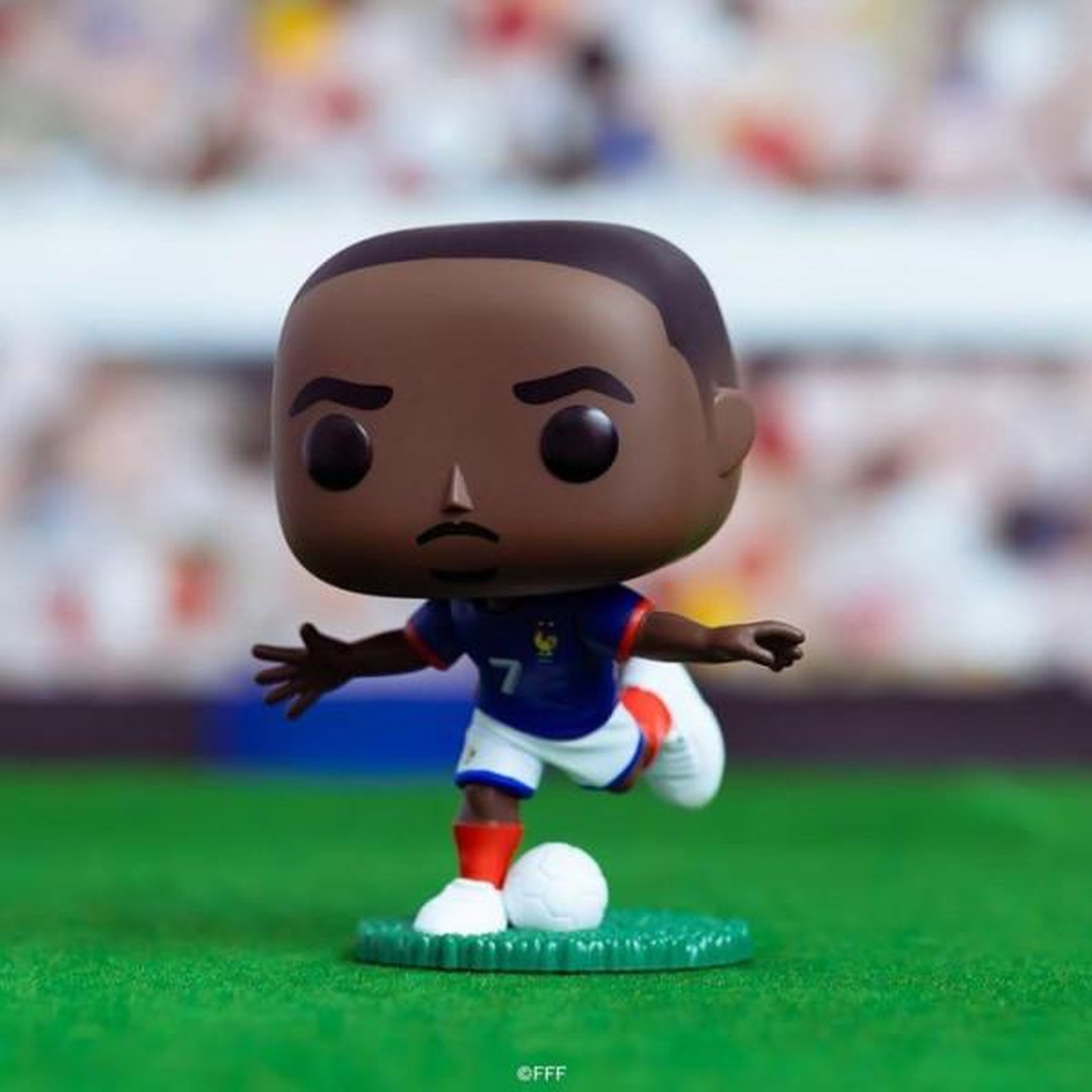 Voir la diapositive 3 : Funko Figurine funko pop! - football france - ousmane dembélé - vinyle officielle