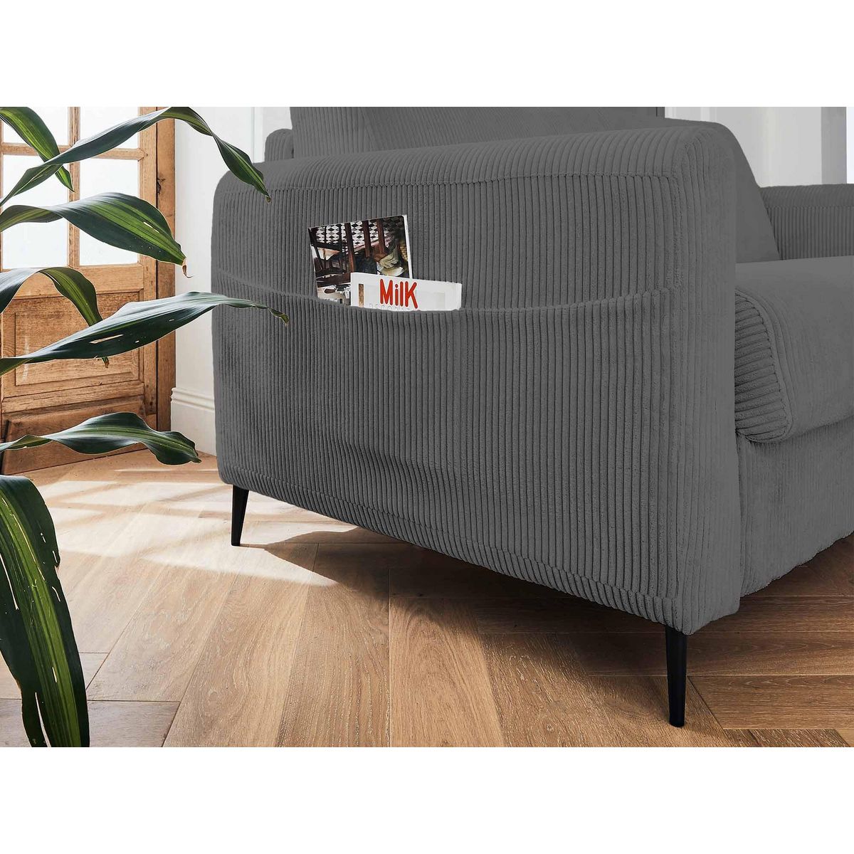 LISA DESIGN Owen - canapé 3 places convertible express couchage quotidien 140 cm matelas 12 cm en velours côtelé