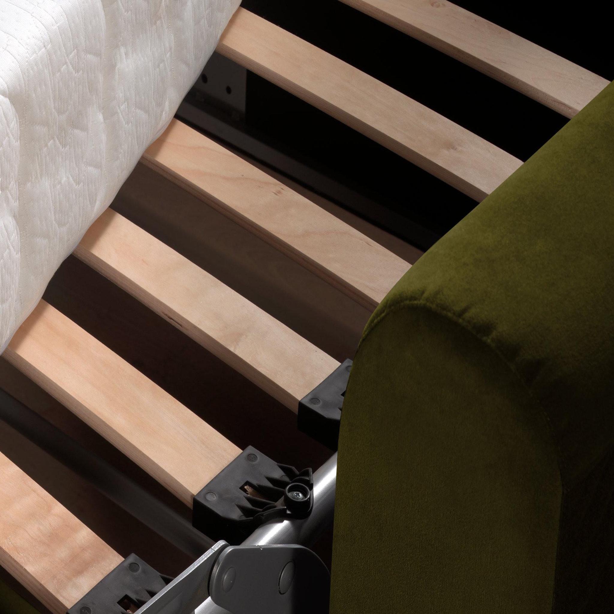 Voir la diapositive 4 : LISA DESIGN Owen - canapé 3 places convertible express couchage quotidien 140 cm matelas 12 cm en velours