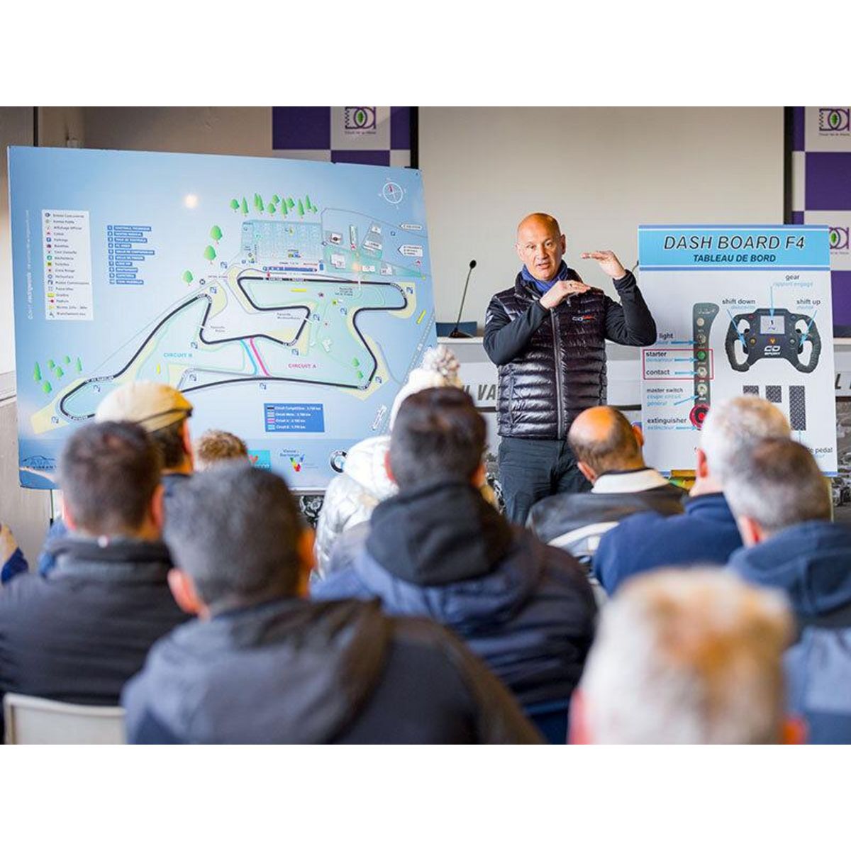 Smartbox Stage de pilotage monoplace : 6 à 8 tours sur circuit en Formule 4 Tatuus - Coffret Cadeau Sport & Aventure